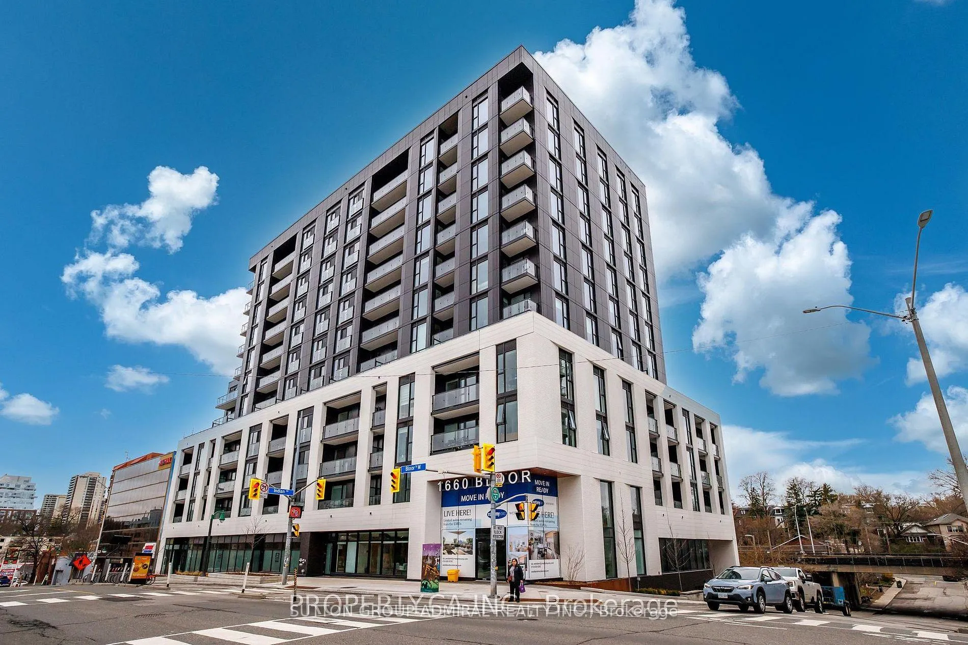 Front of Unit 1110, 1660 Bloor Street