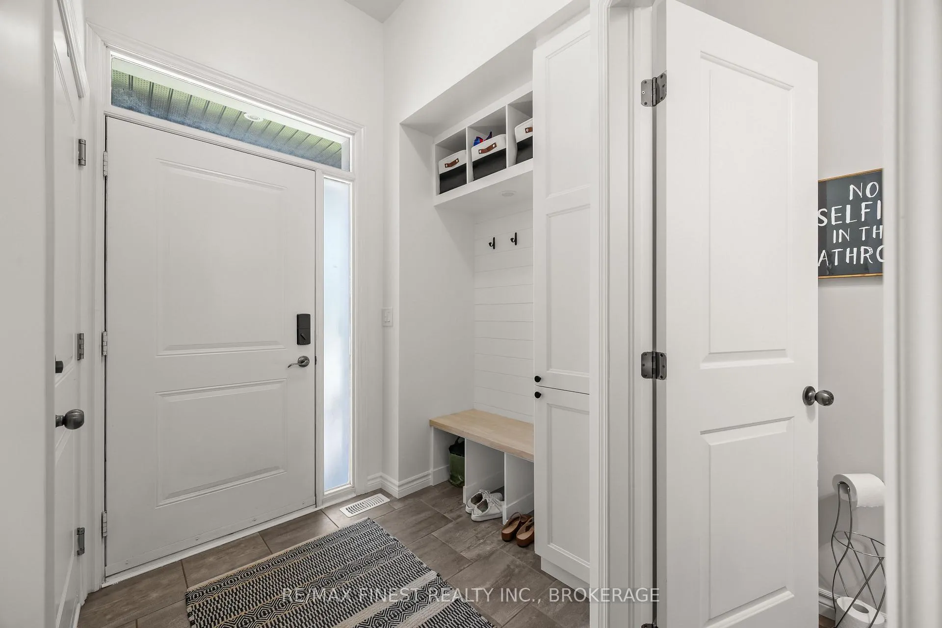 Photo 4 of 1158 Horizon Drive, Kingston, City Northwest — HOMEH