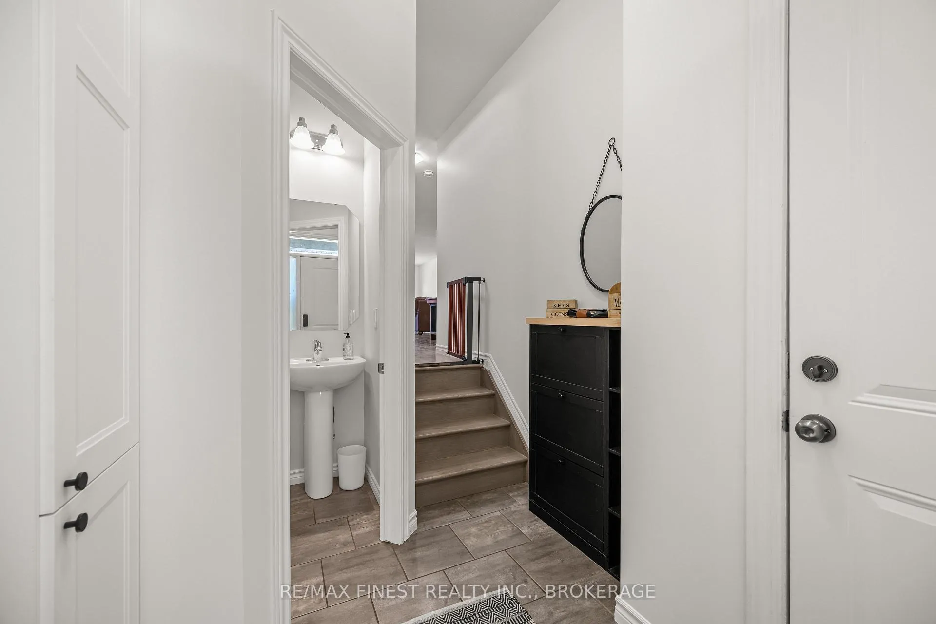 Photo 5 of 1158 Horizon Drive, Kingston, City Northwest — HOMEH