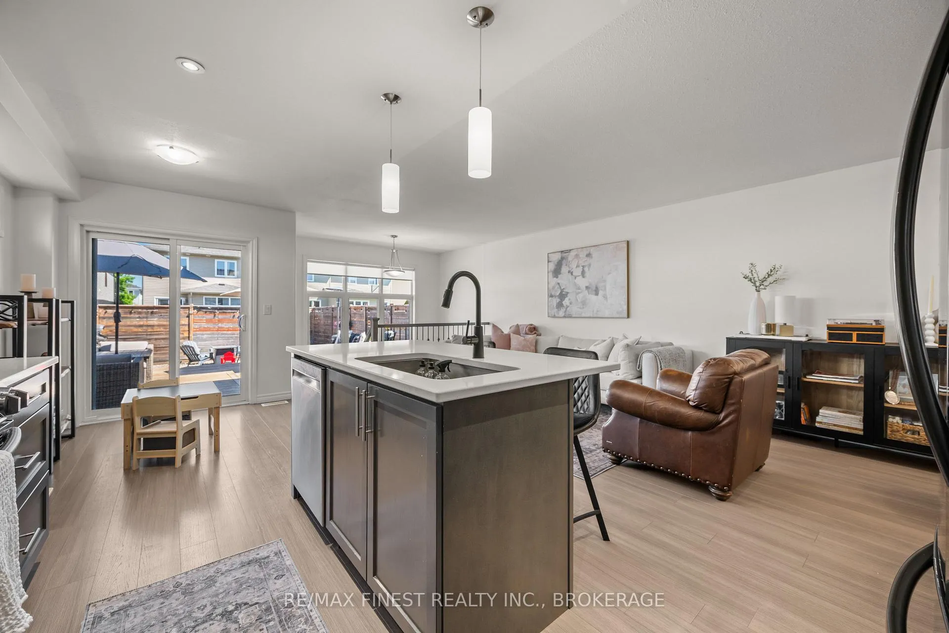 Photo 14 of 1158 Horizon Drive, Kingston, City Northwest — HOMEH