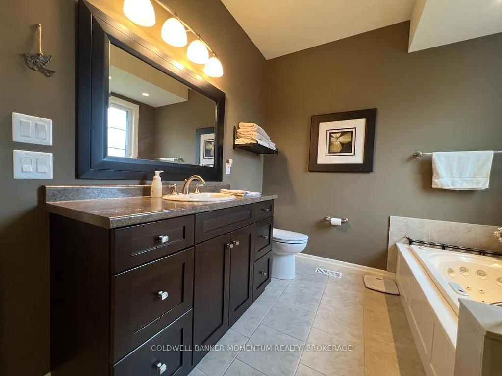 Photo 23 of 22 John Street, St. Catharines, Port Dalhousie — HOMEH