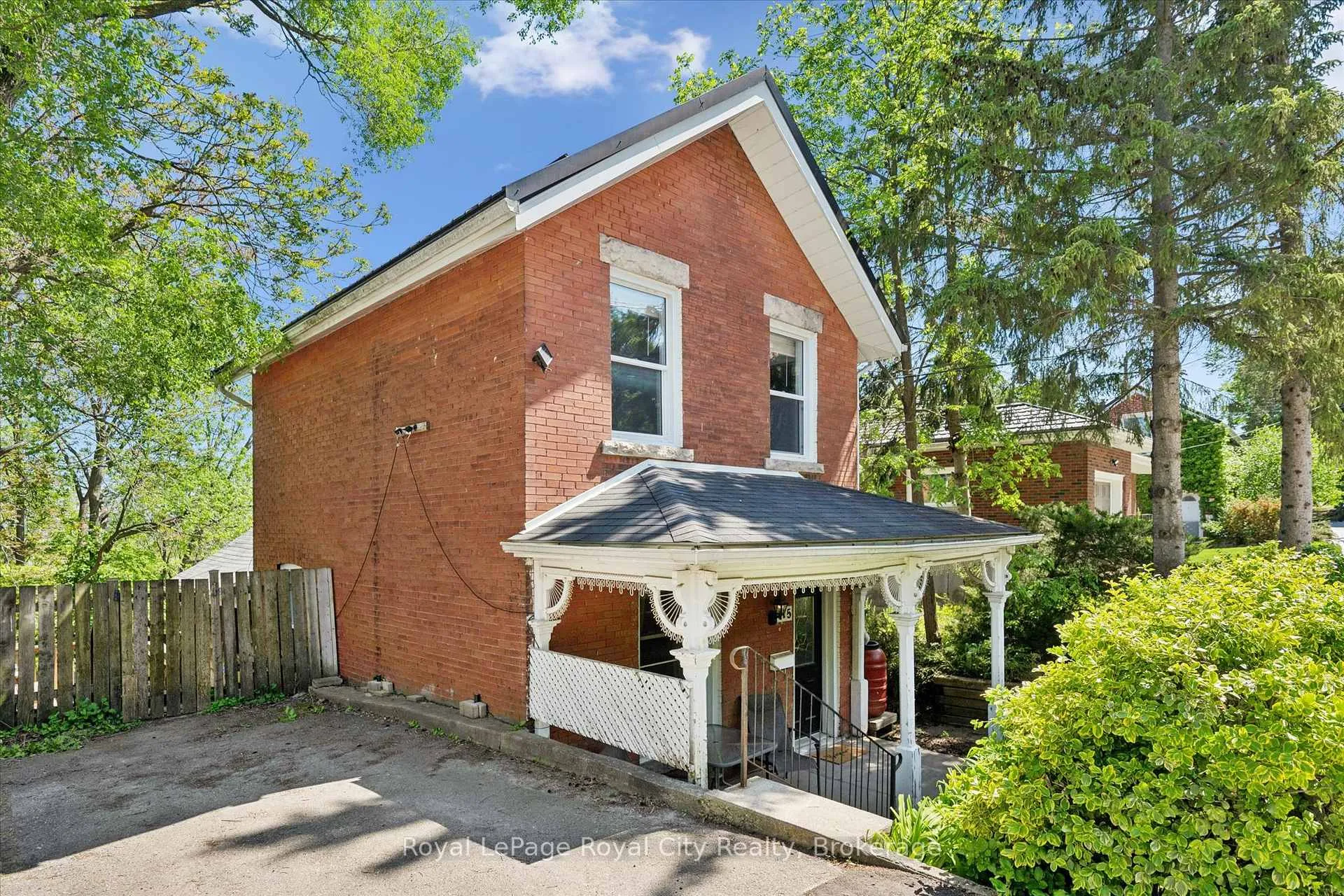 Photo 6 of 115 Grove Street, Guelph, St. George's — HOMEH