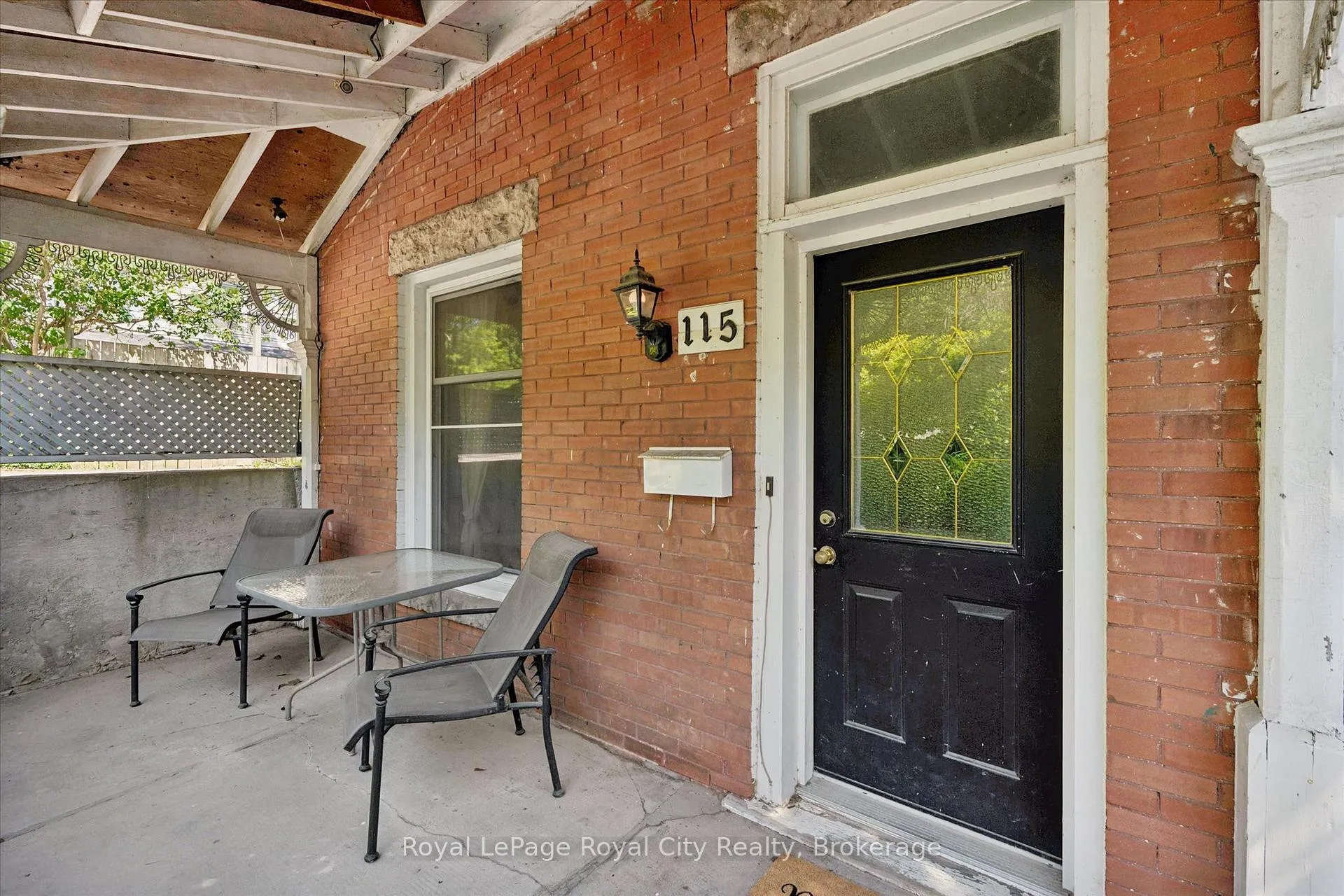 Photo 10 of 115 Grove Street, Guelph, St. George's — HOMEH