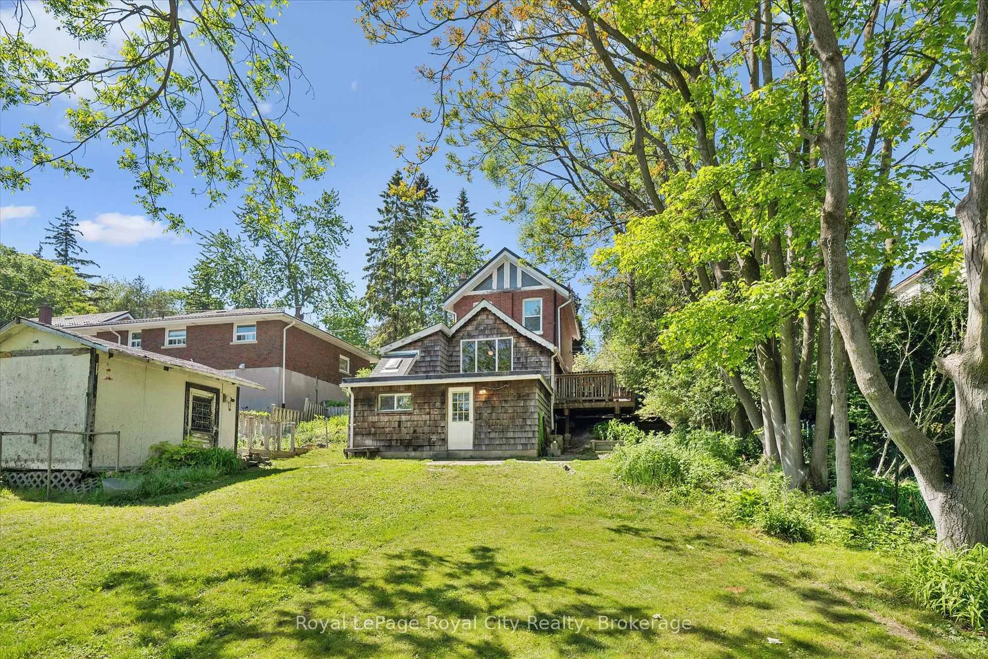 Photo 36 of 115 Grove Street, Guelph, St. George's — HOMEH