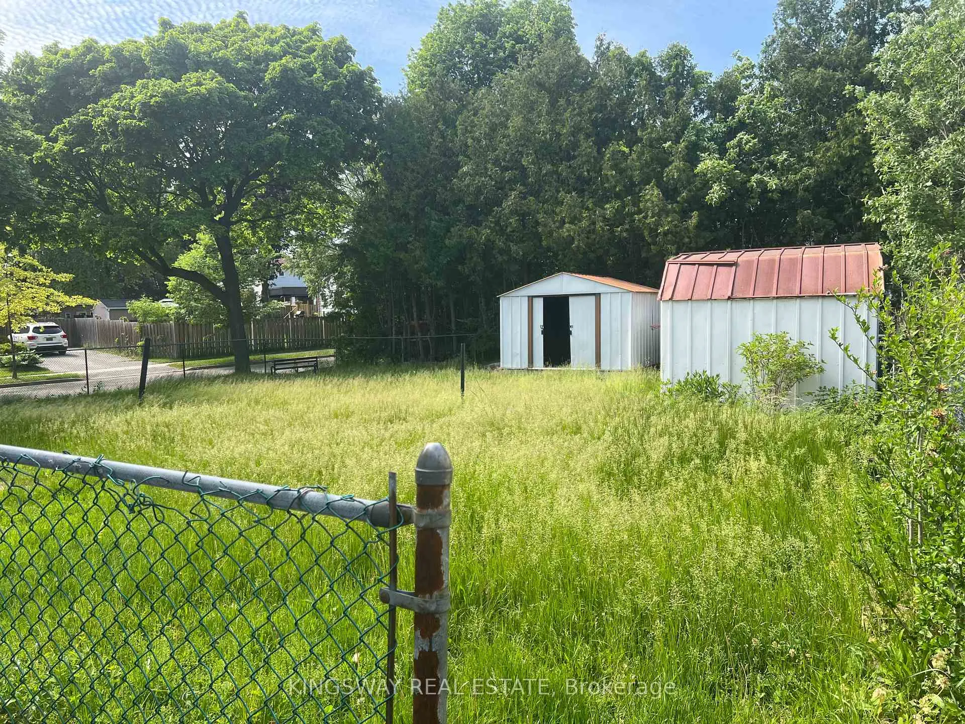 Photo 2 of 18 Gemshaw Crescent, Scarborough, Malvern — HOMEH