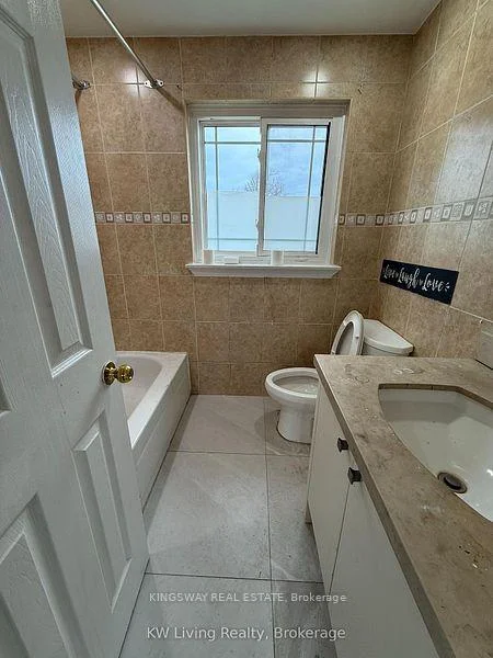 Photo 11 of 18 Gemshaw Crescent, Scarborough, Malvern — HOMEH