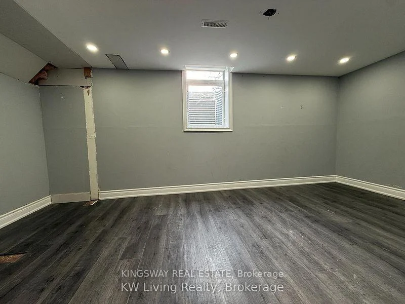 Photo 13 of 18 Gemshaw Crescent, Scarborough, Malvern — HOMEH