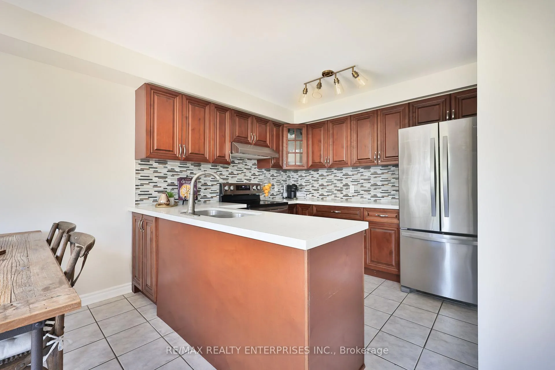 Photo 12 of 89 Somerville Road, Halton Hills, Acton — HOMEH