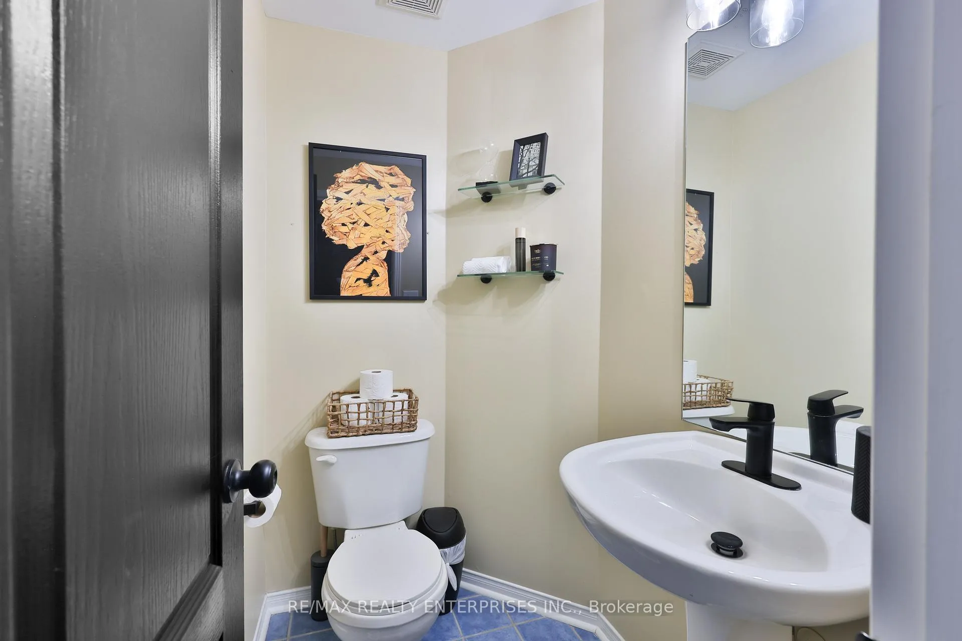 Photo 18 of 89 Somerville Road, Halton Hills, Acton — HOMEH