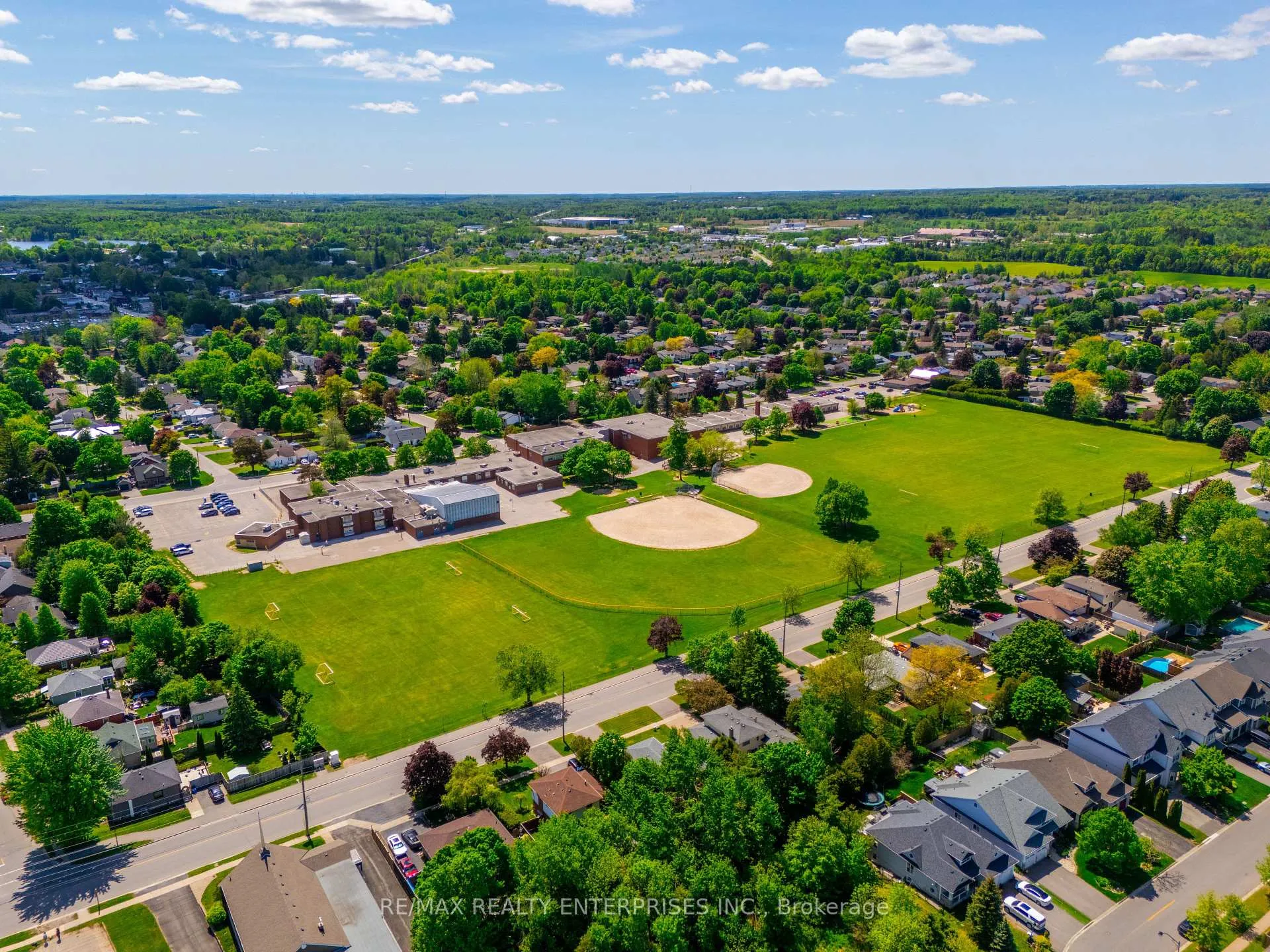 Photo 36 of 89 Somerville Road, Halton Hills, Acton — HOMEH