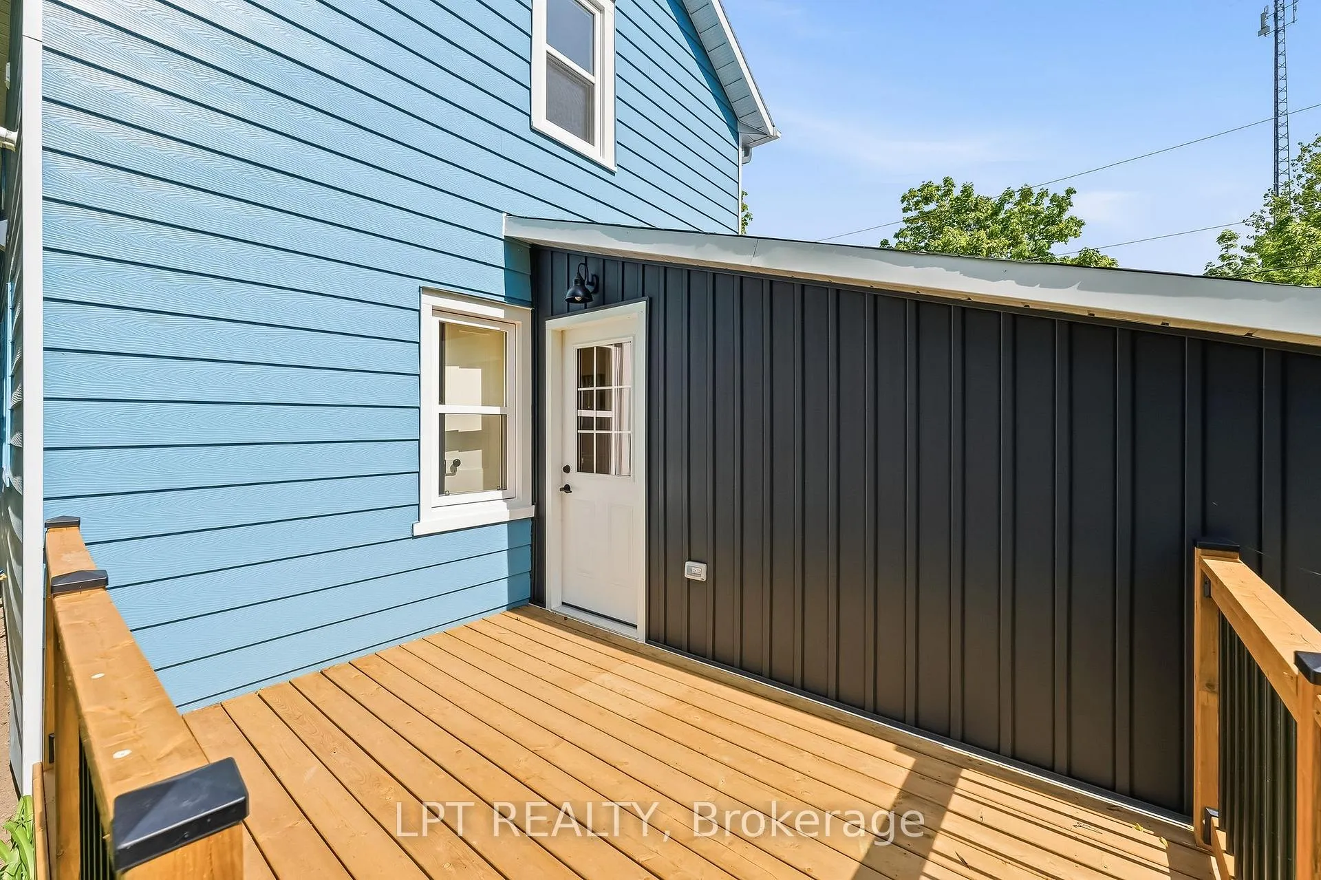 Photo 36 of 3 Gore Street, Kawartha Lakes, Manvers — HOMEH
