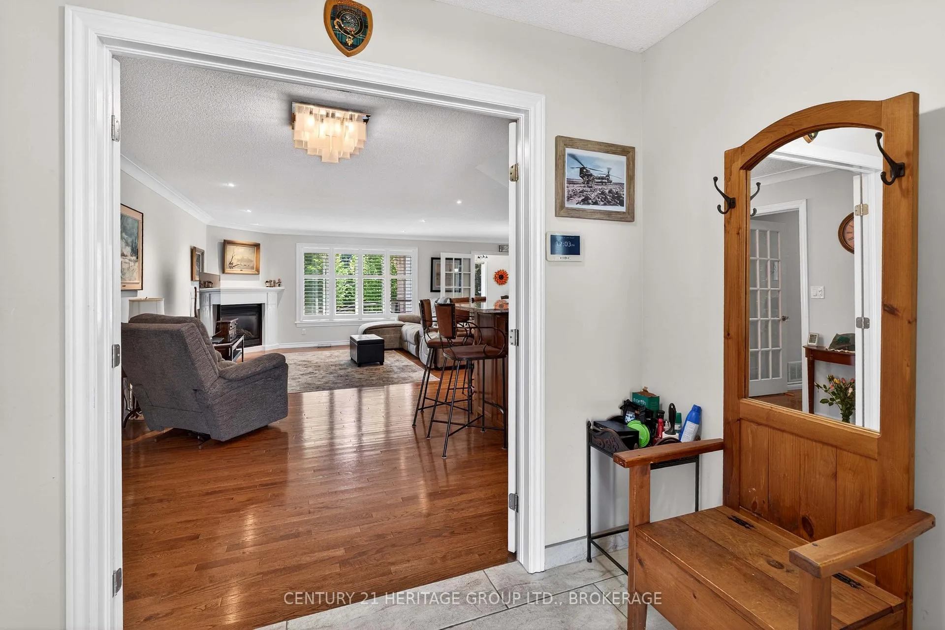 Photo 4 of 209 Smuggler's Cove Drive, Kingston, City Southwest — HOMEH