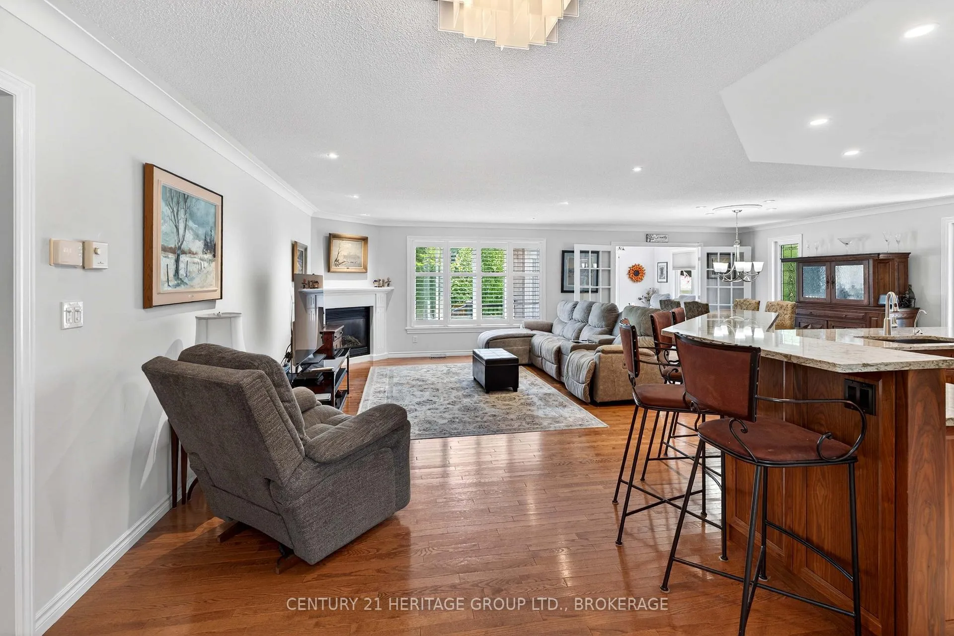 Photo 5 of 209 Smuggler's Cove Drive, Kingston, City Southwest — HOMEH