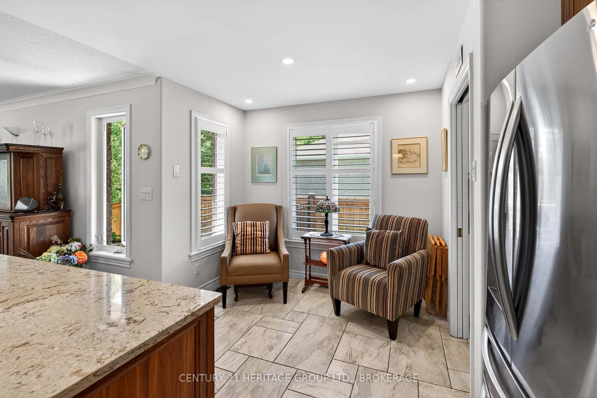 Photo 9 of 209 Smuggler's Cove Drive, Kingston, City Southwest — HOMEH