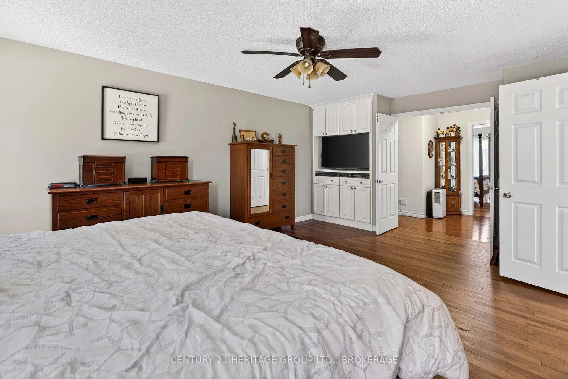 Photo 21 of 209 Smuggler's Cove Drive, Kingston, City Southwest — HOMEH