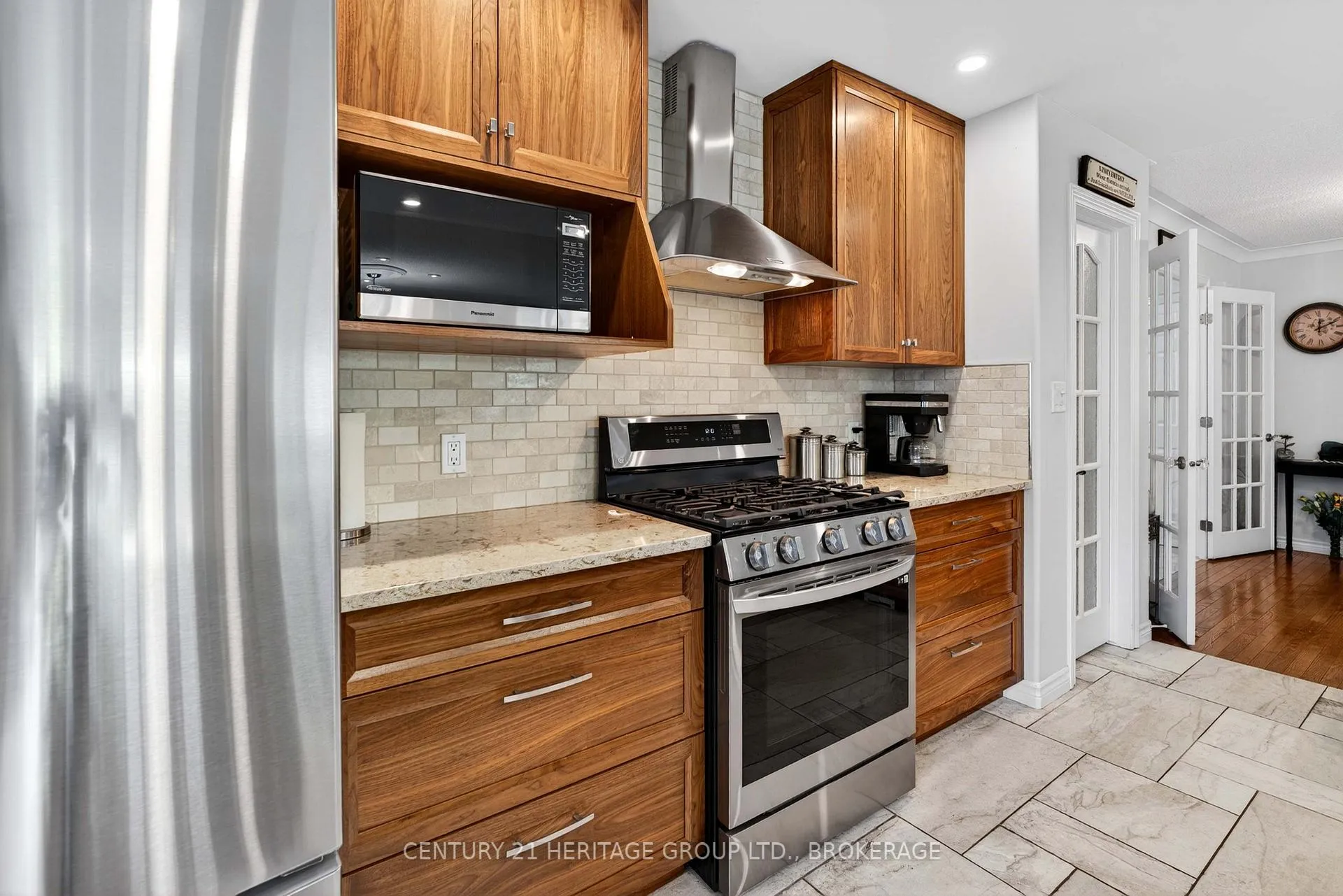 Photo 31 of 209 Smuggler's Cove Drive, Kingston, City Southwest — HOMEH
