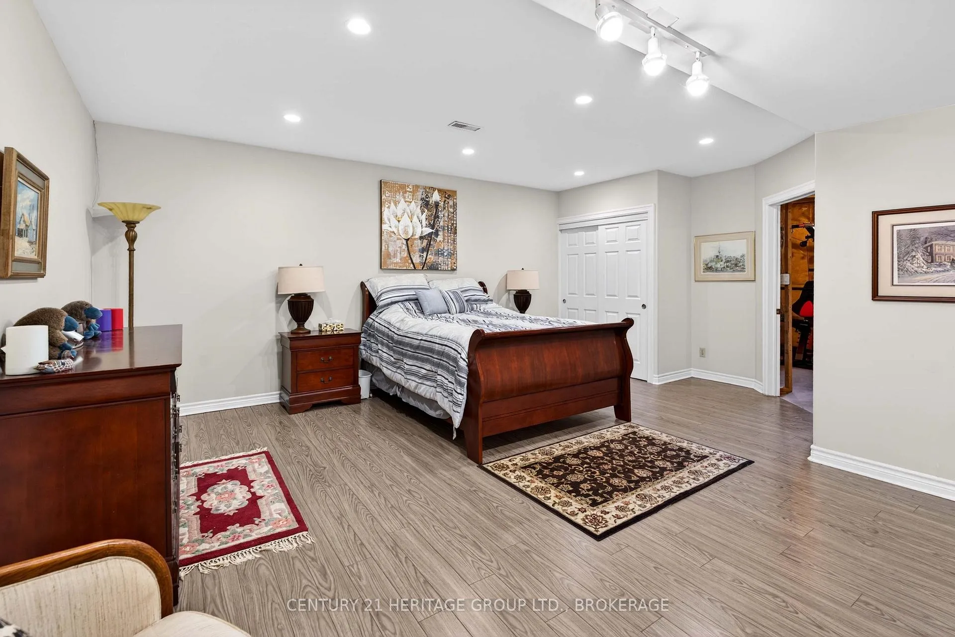 Photo 39 of 209 Smuggler's Cove Drive, Kingston, City Southwest — HOMEH