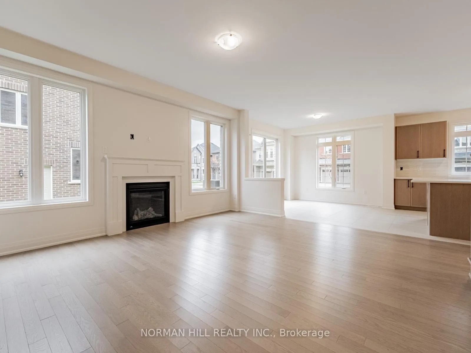 Photo 20 of 23 Lilestone Drive, Brampton, Credit Valley — HOMEH