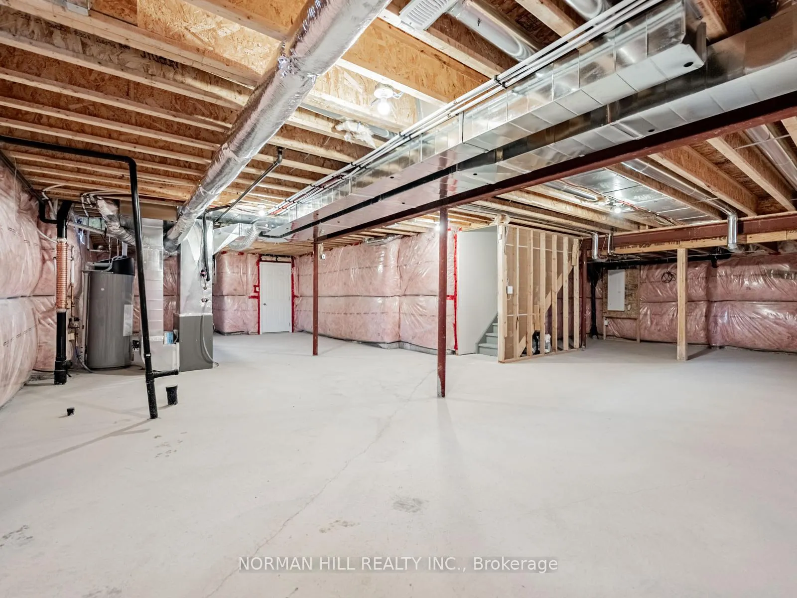 Photo 37 of 23 Lilestone Drive, Brampton, Credit Valley — HOMEH
