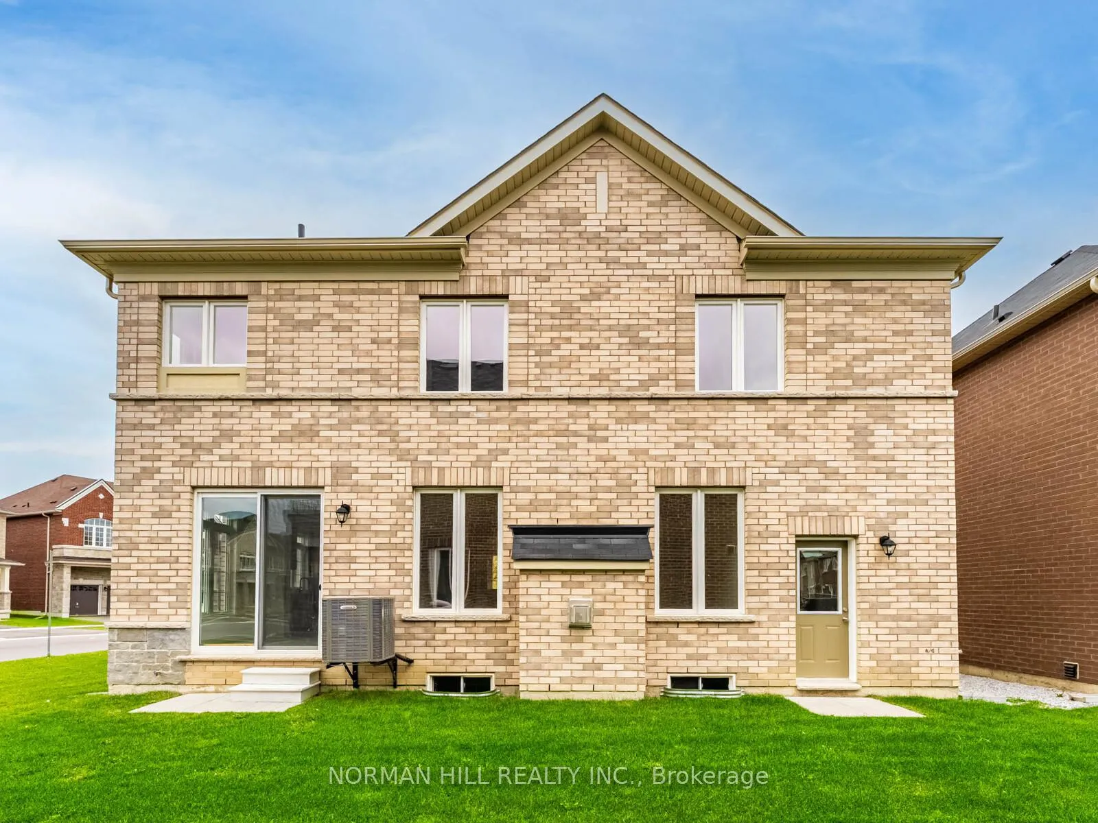 Photo 40 of 23 Lilestone Drive, Brampton, Credit Valley — HOMEH