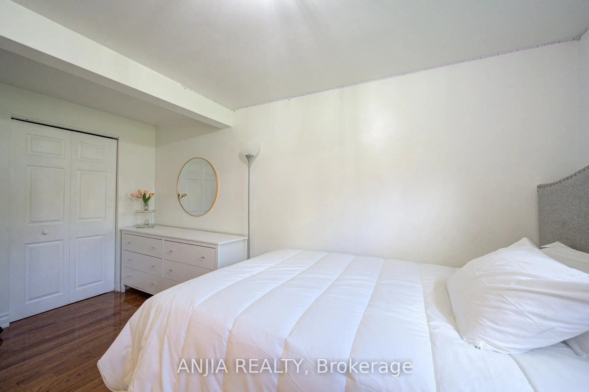 Photo 37 of 24 Friar Tuck Road, Markham, Bullock — HOMEH