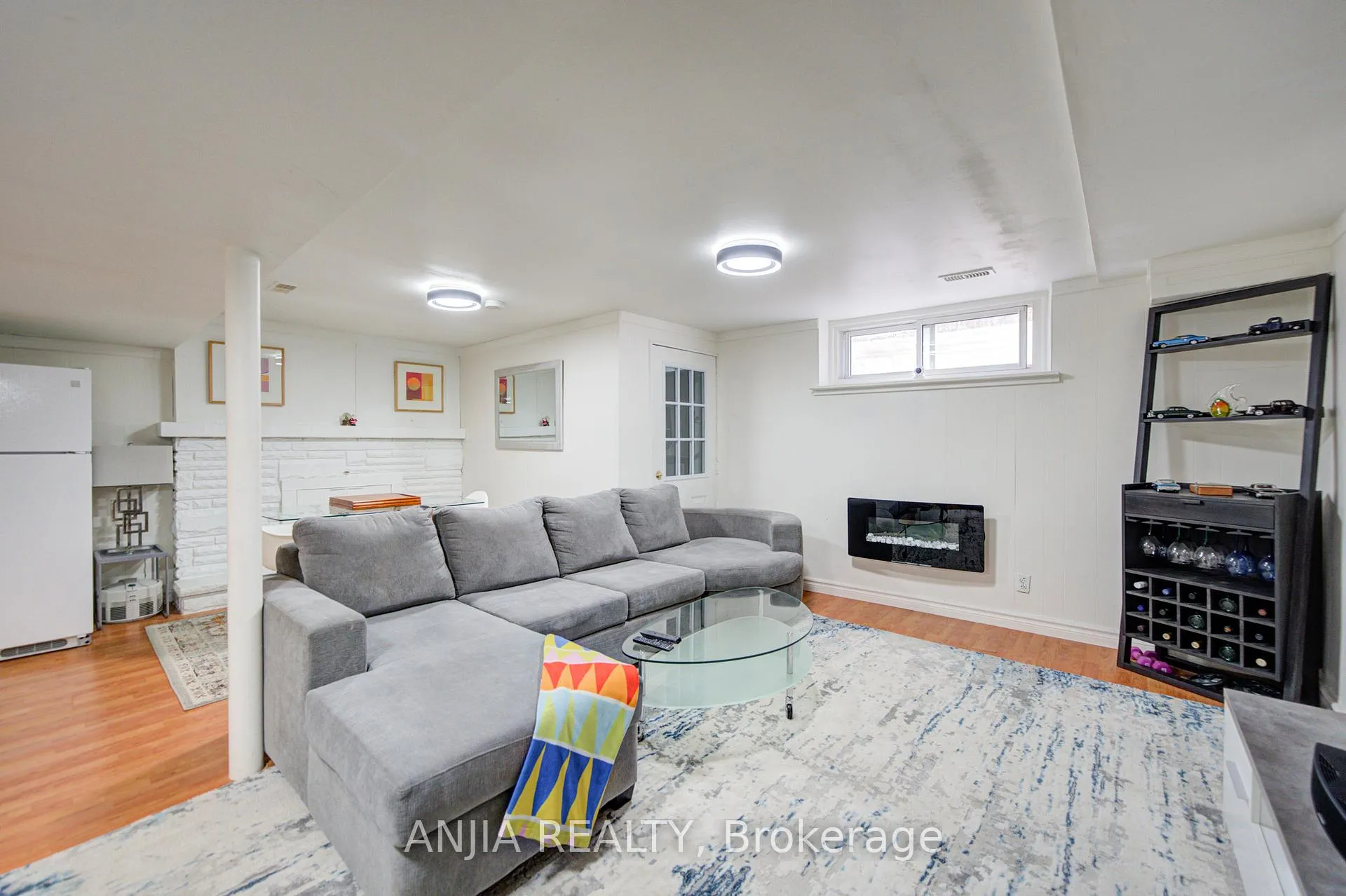Photo 43 of 24 Friar Tuck Road, Markham, Bullock — HOMEH