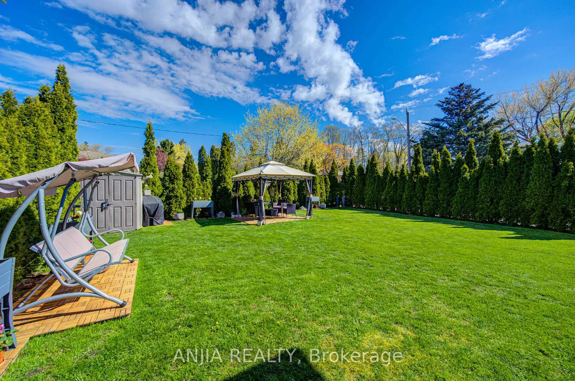 Photo 47 of 24 Friar Tuck Road, Markham, Bullock — HOMEH