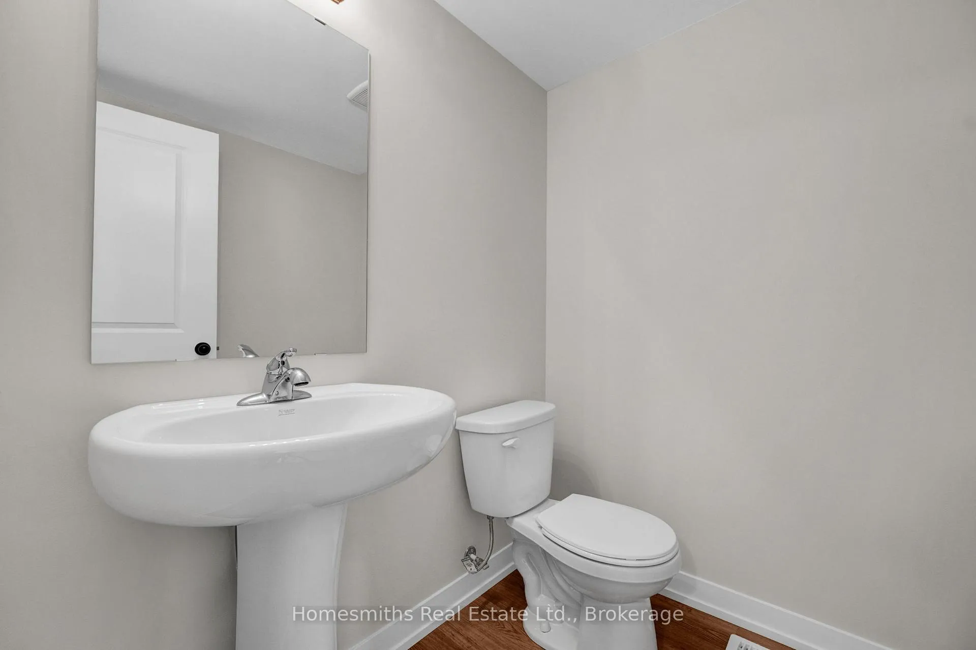 Photo 10 of 14 Nady Lane, Clarington, Newcastle — HOMEH