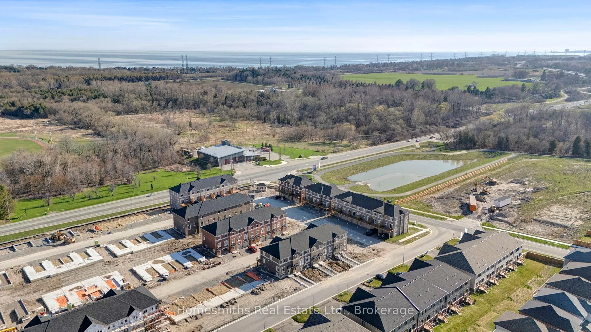Photo 38 of 14 Nady Lane, Clarington, Newcastle — HOMEH