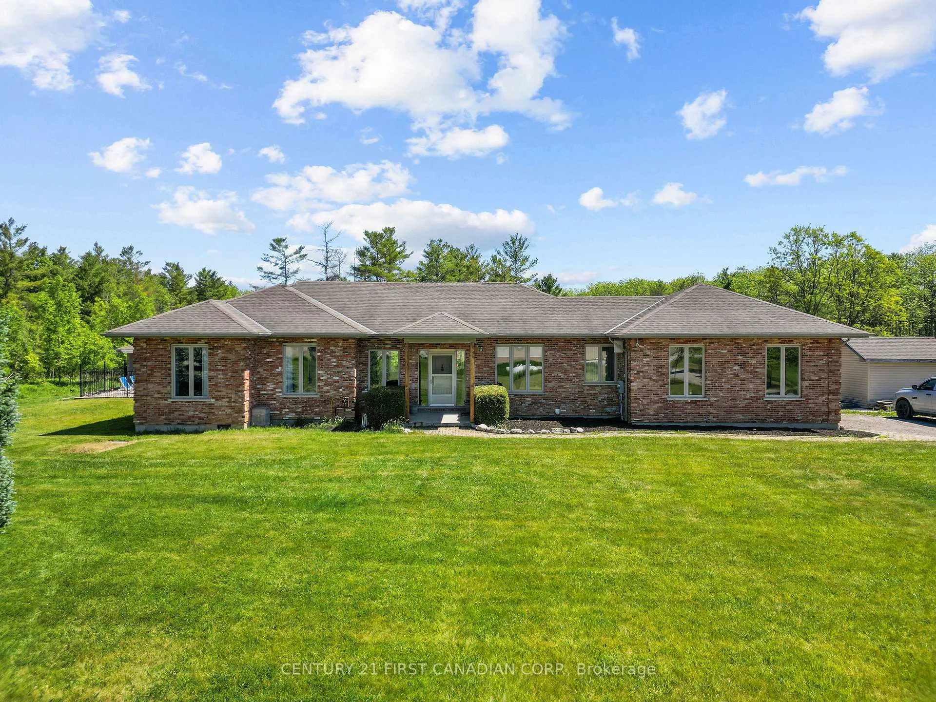 Photo 4 of 26210 Nairn Road, North Middlesex, Nairn — HOMEH