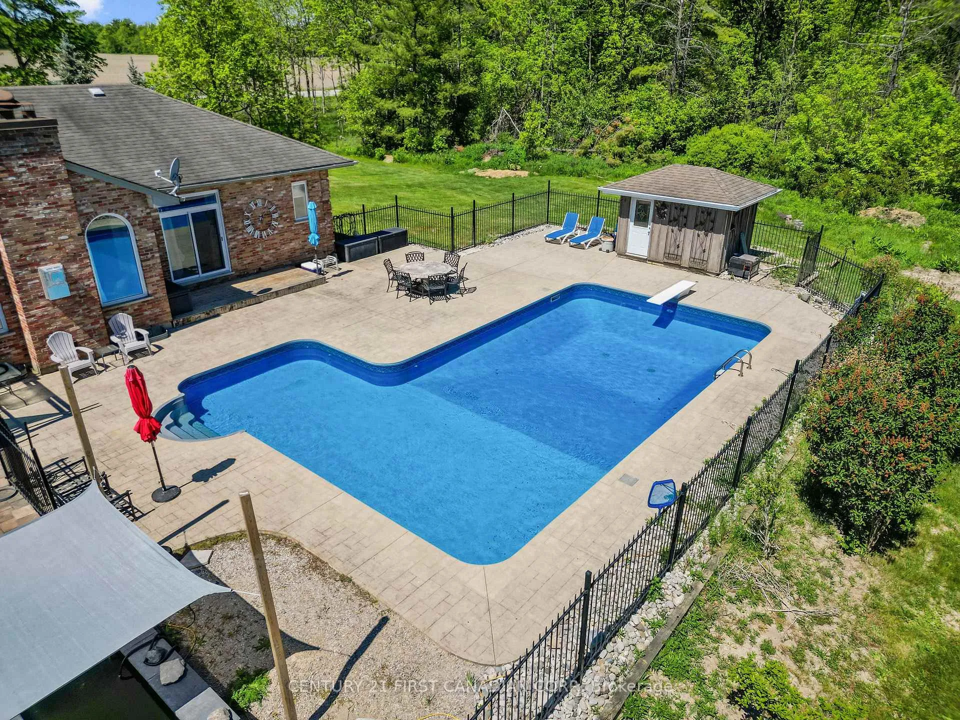 Photo 6 of 26210 Nairn Road, North Middlesex, Nairn — HOMEH