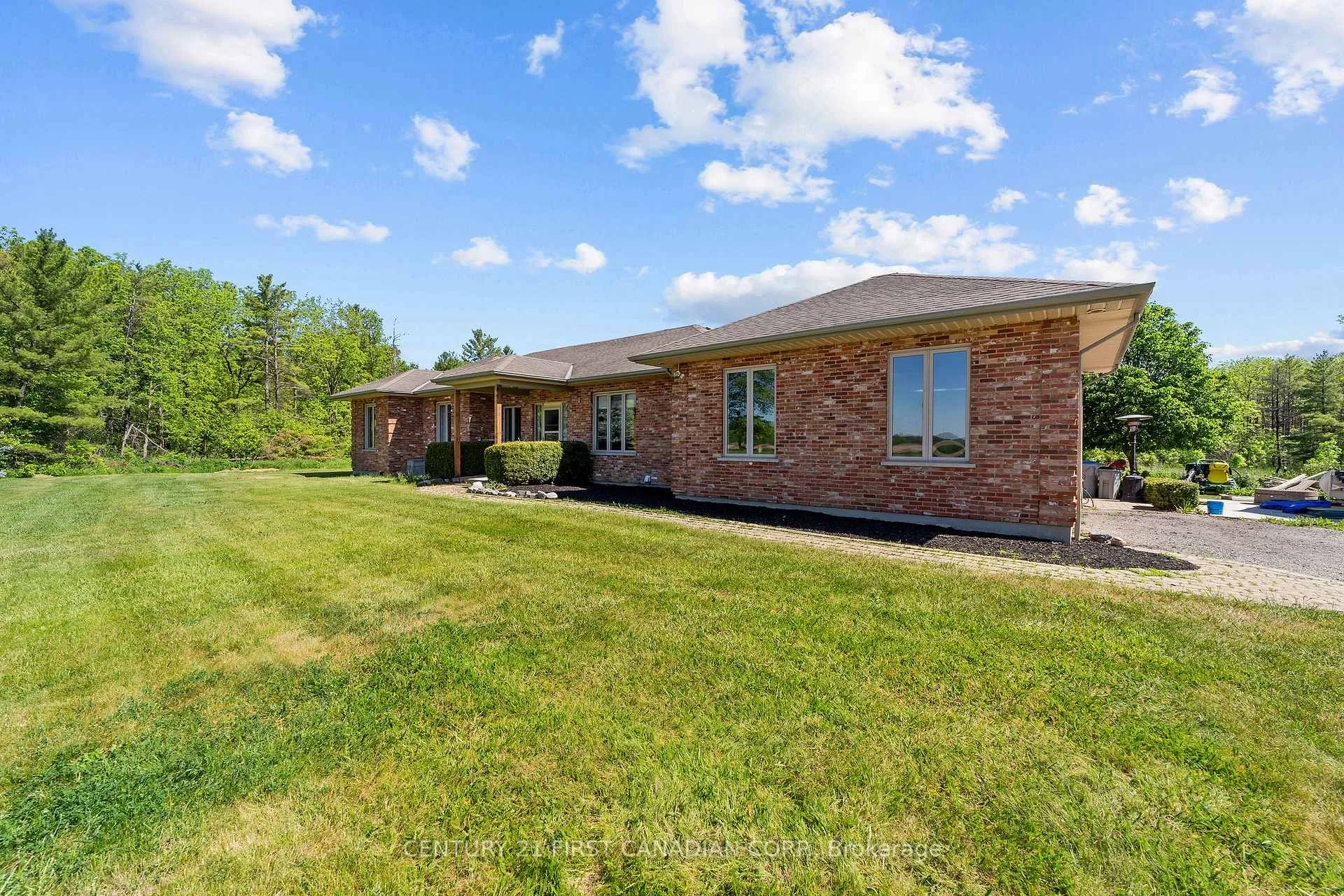 Photo 12 of 26210 Nairn Road, North Middlesex, Nairn — HOMEH