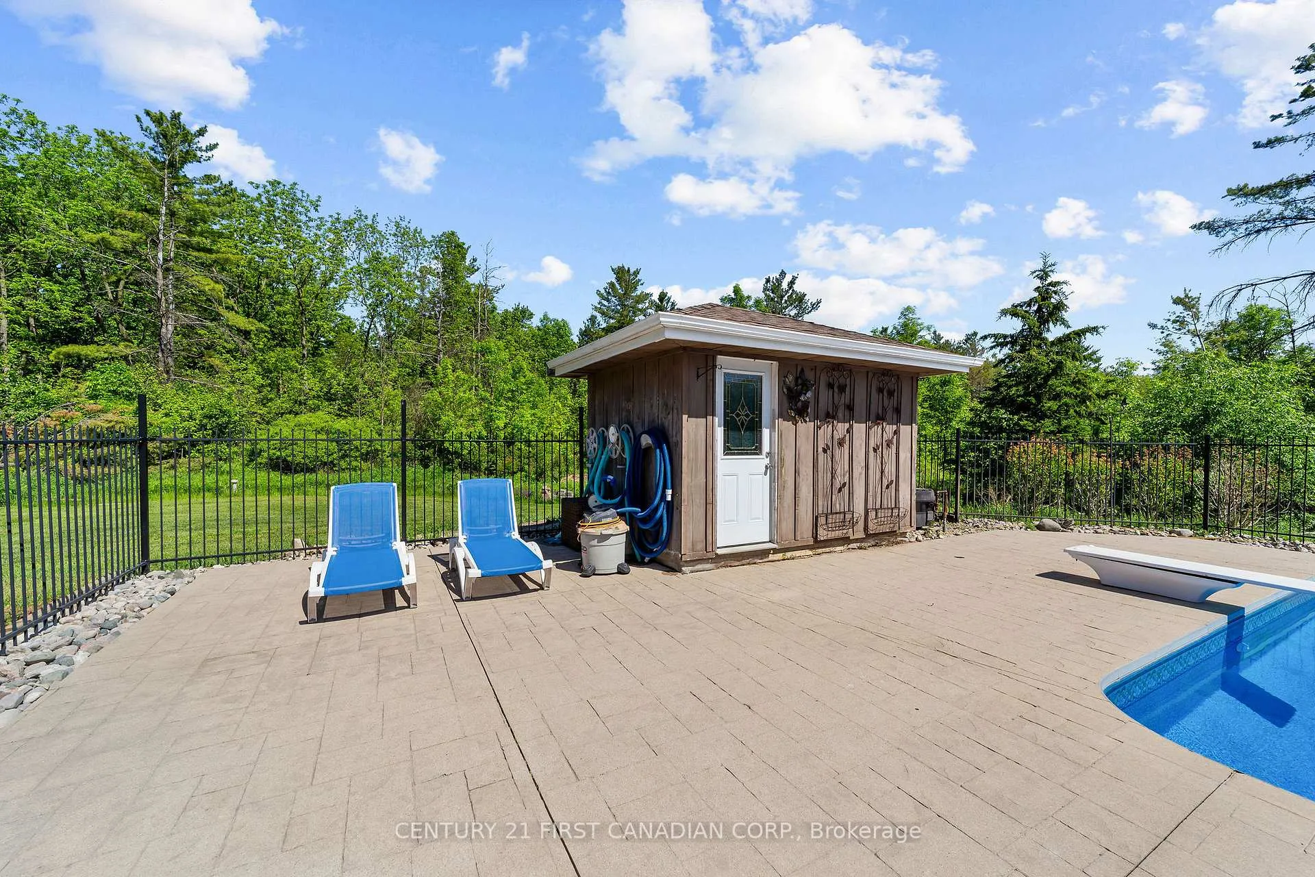 Photo 18 of 26210 Nairn Road, North Middlesex, Nairn — HOMEH