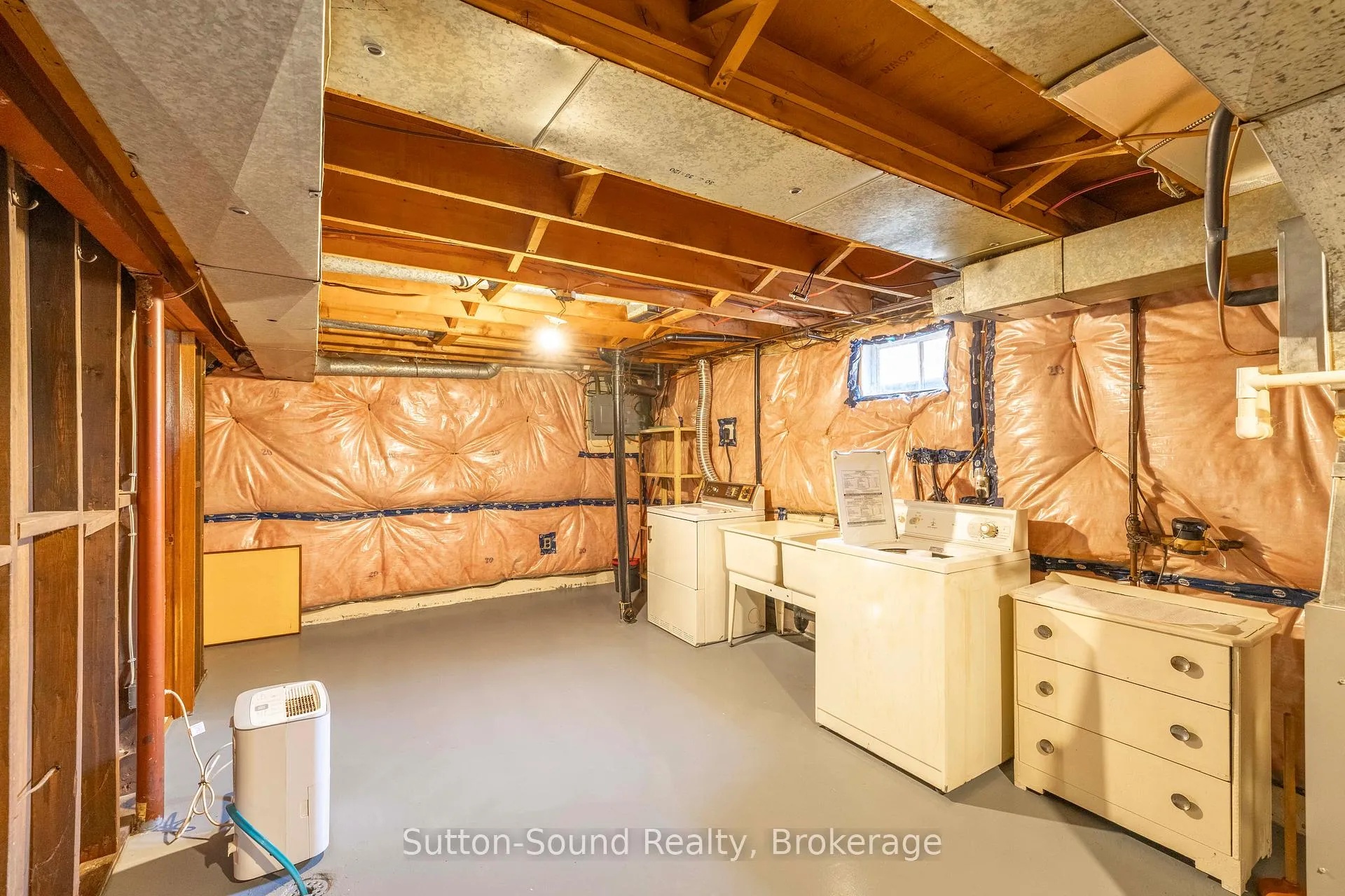 Photo 28 of 1038 11th Street E, Owen Sound — HOMEH