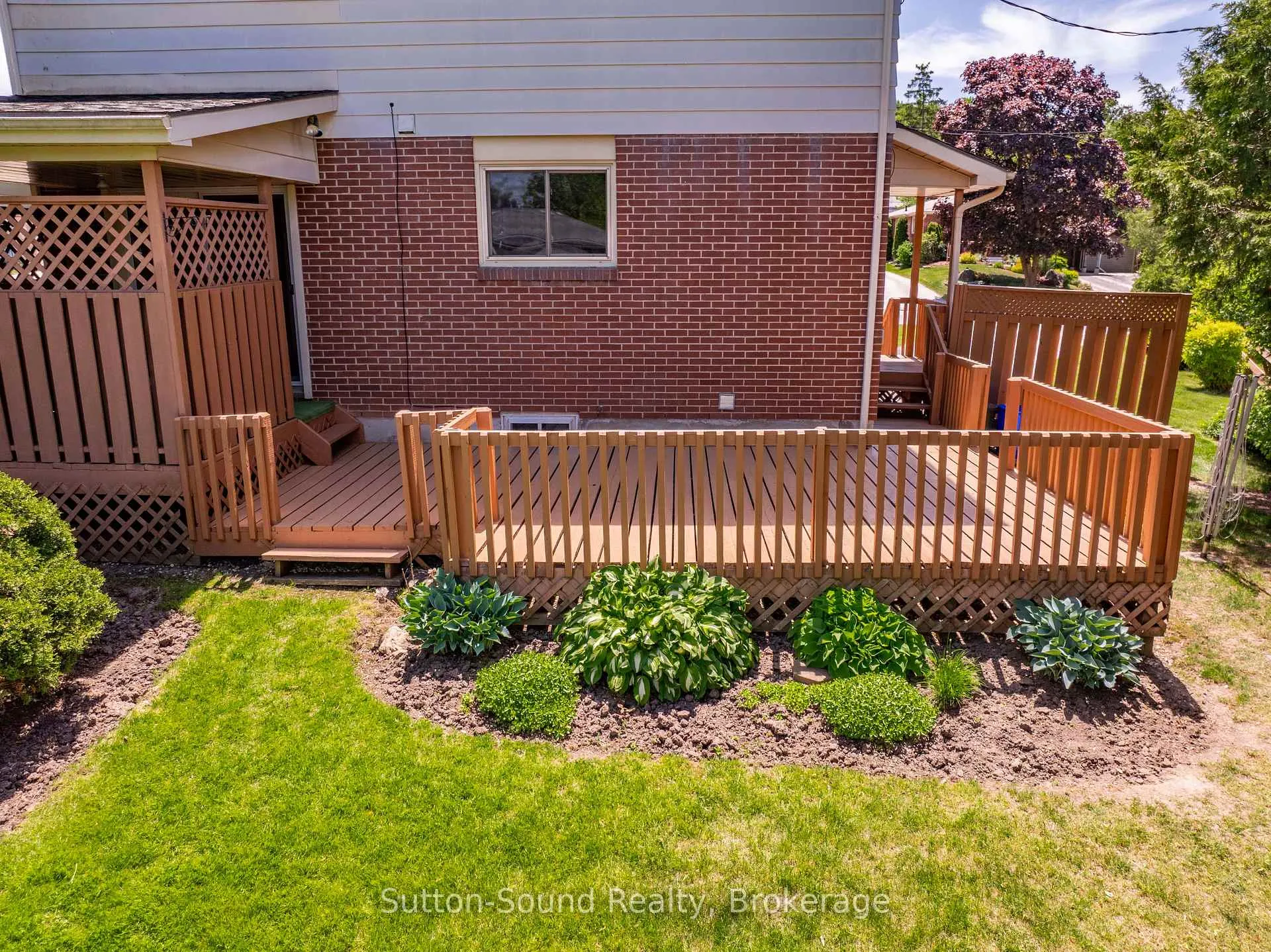 Photo 33 of 1038 11th Street E, Owen Sound — HOMEH