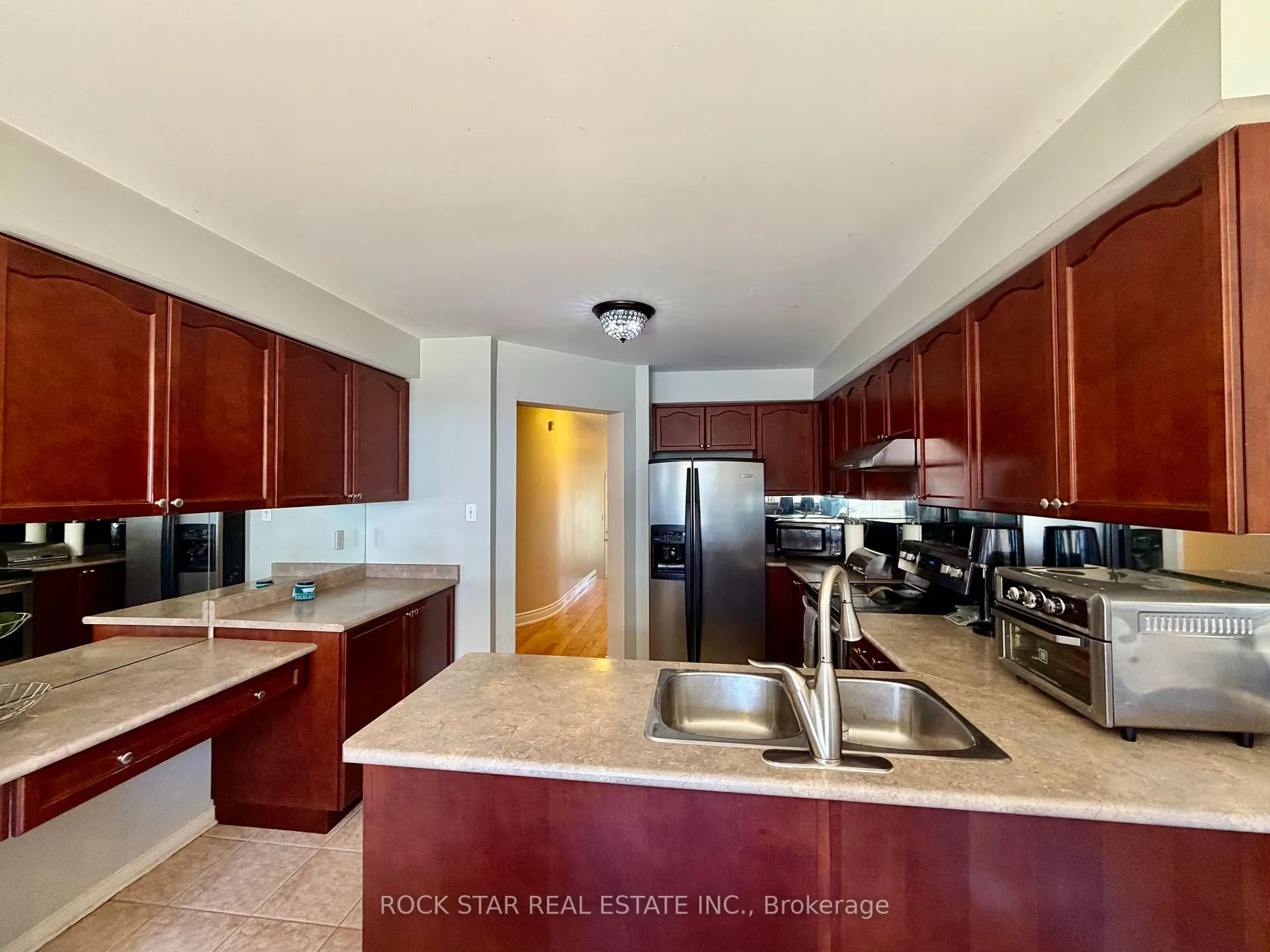 Photo 8 of 21 Trudelle Crescent, Brampton, Fletcher's Meadow — HOMEH