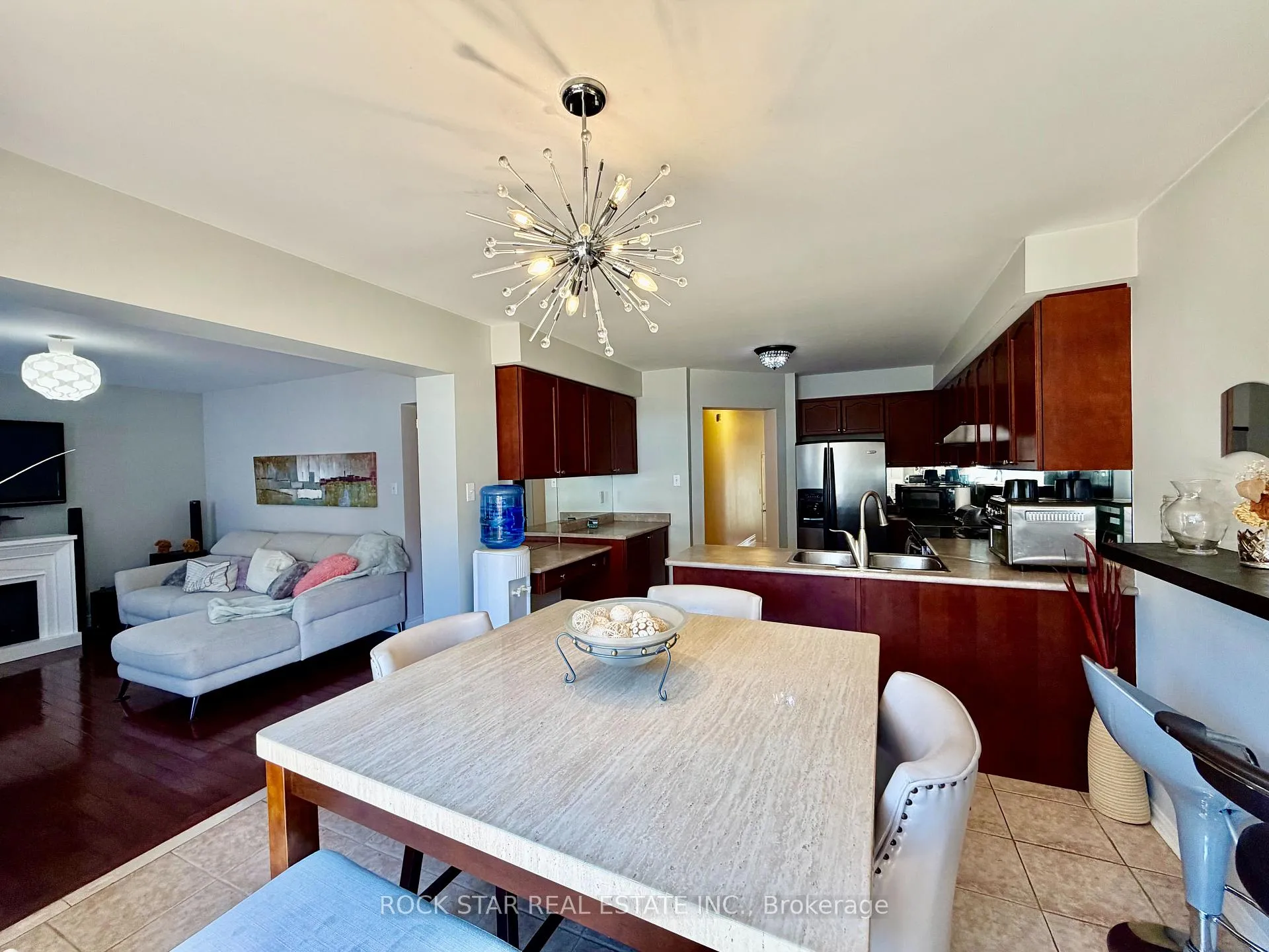Photo 10 of 21 Trudelle Crescent, Brampton, Fletcher's Meadow — HOMEH