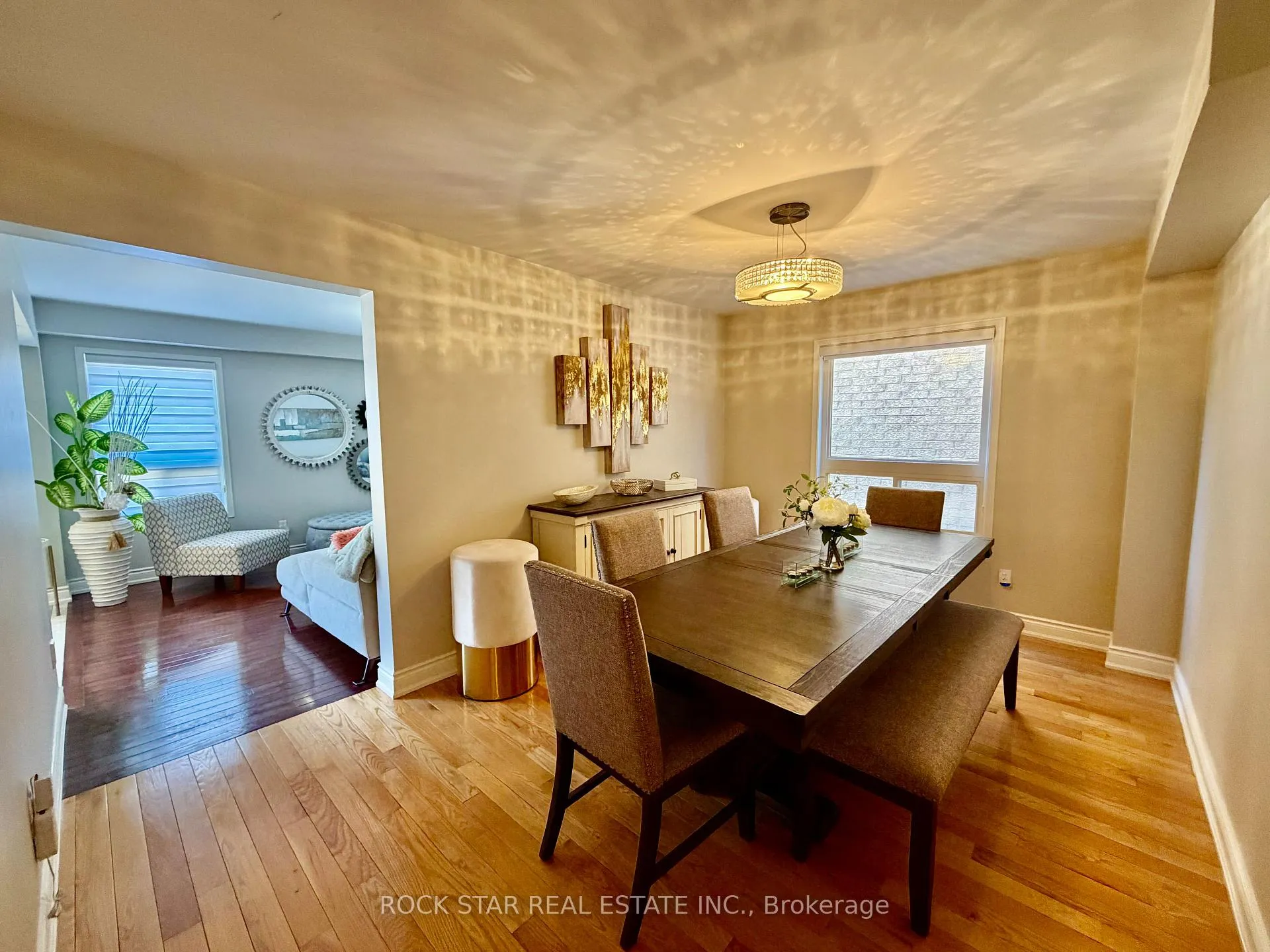 Photo 12 of 21 Trudelle Crescent, Brampton, Fletcher's Meadow — HOMEH