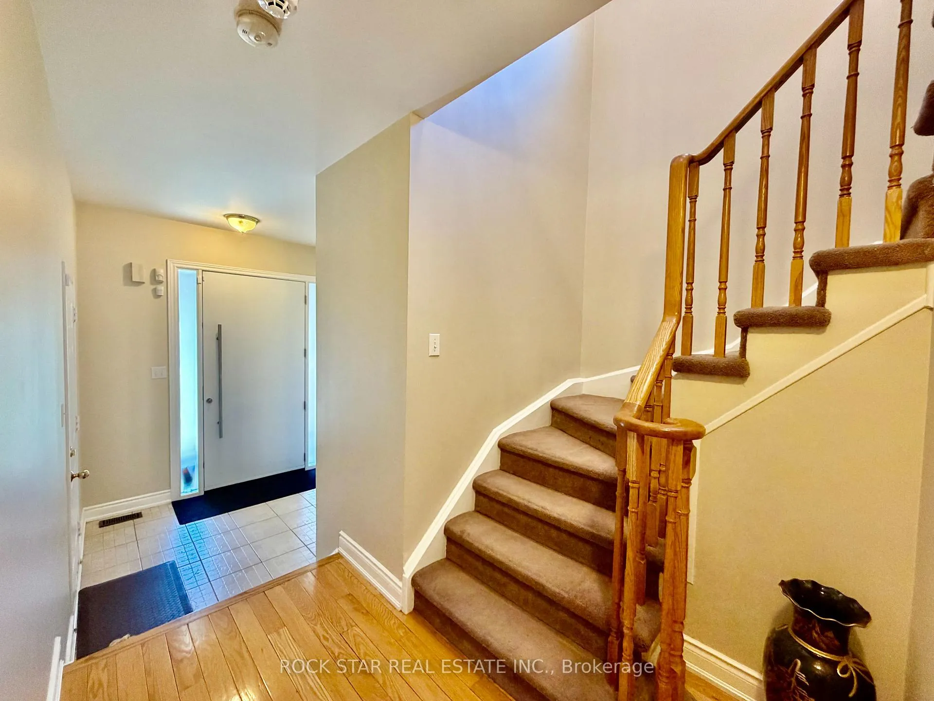 Photo 16 of 21 Trudelle Crescent, Brampton, Fletcher's Meadow — HOMEH