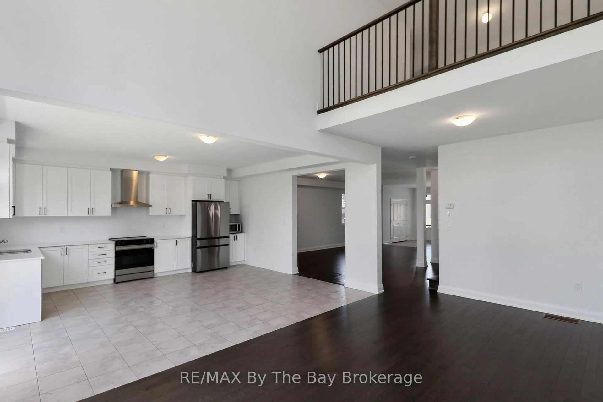 Photo 22 of 52 Amber Drive, Wasaga Beach — HOMEH