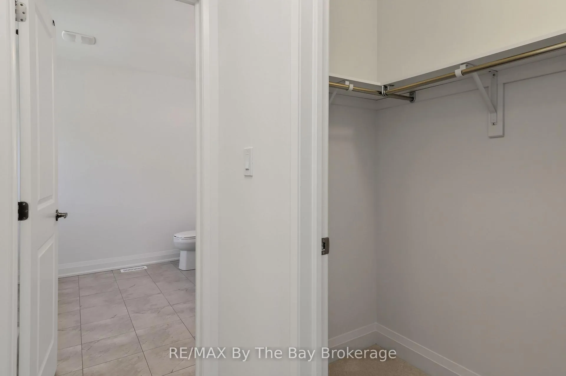 Photo 33 of 52 Amber Drive, Wasaga Beach — HOMEH