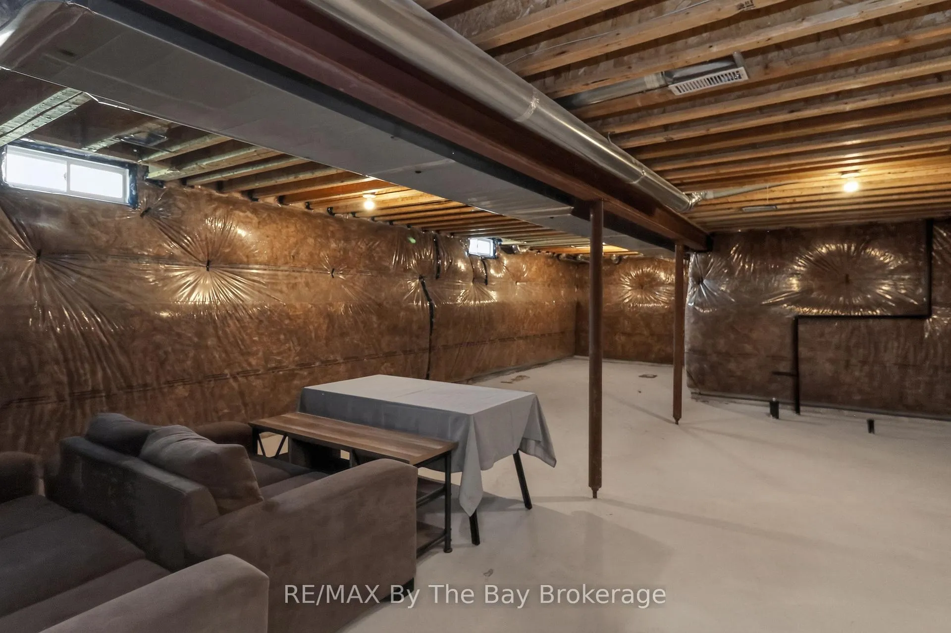 Photo 47 of 52 Amber Drive, Wasaga Beach — HOMEH