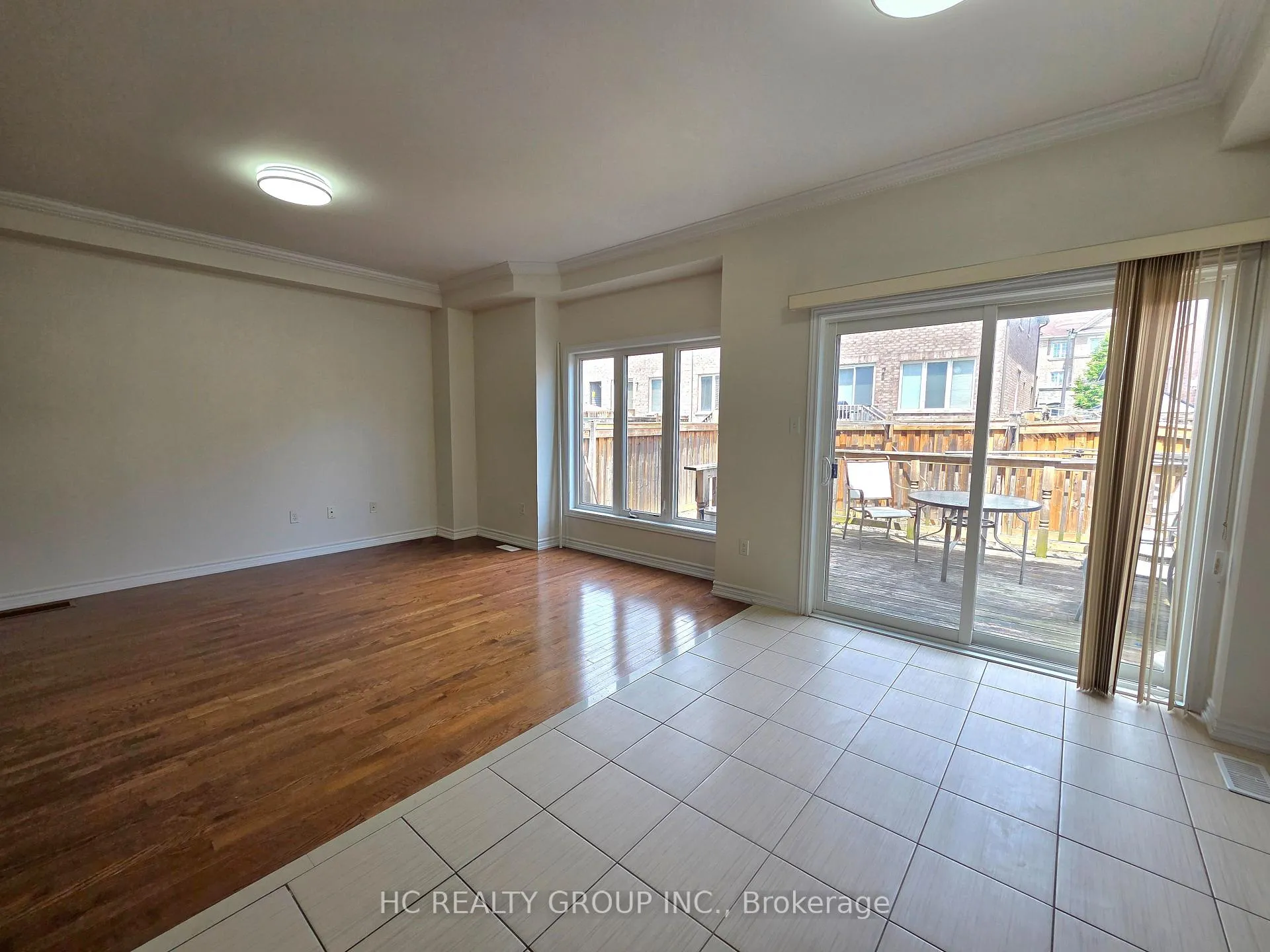 Photo 8 of 703 Hammersly Boulevard, Markham, Wismer — HOMEH