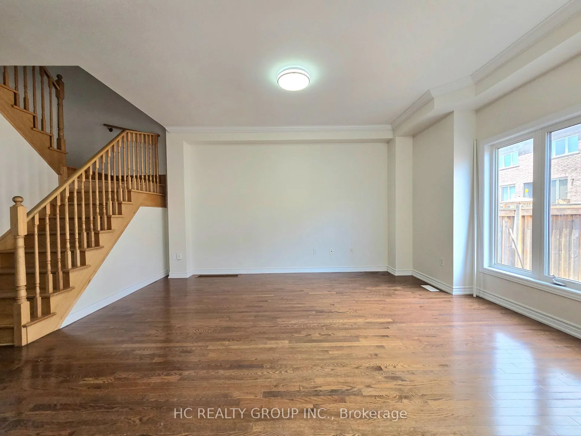Photo 9 of 703 Hammersly Boulevard, Markham, Wismer — HOMEH