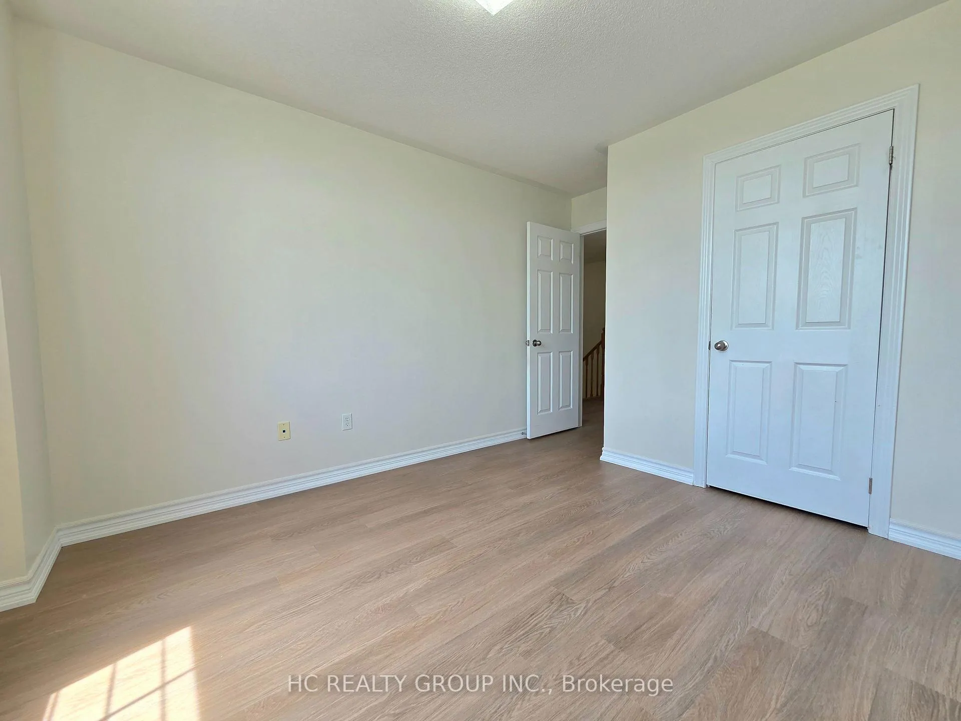 Photo 18 of 703 Hammersly Boulevard, Markham, Wismer — HOMEH