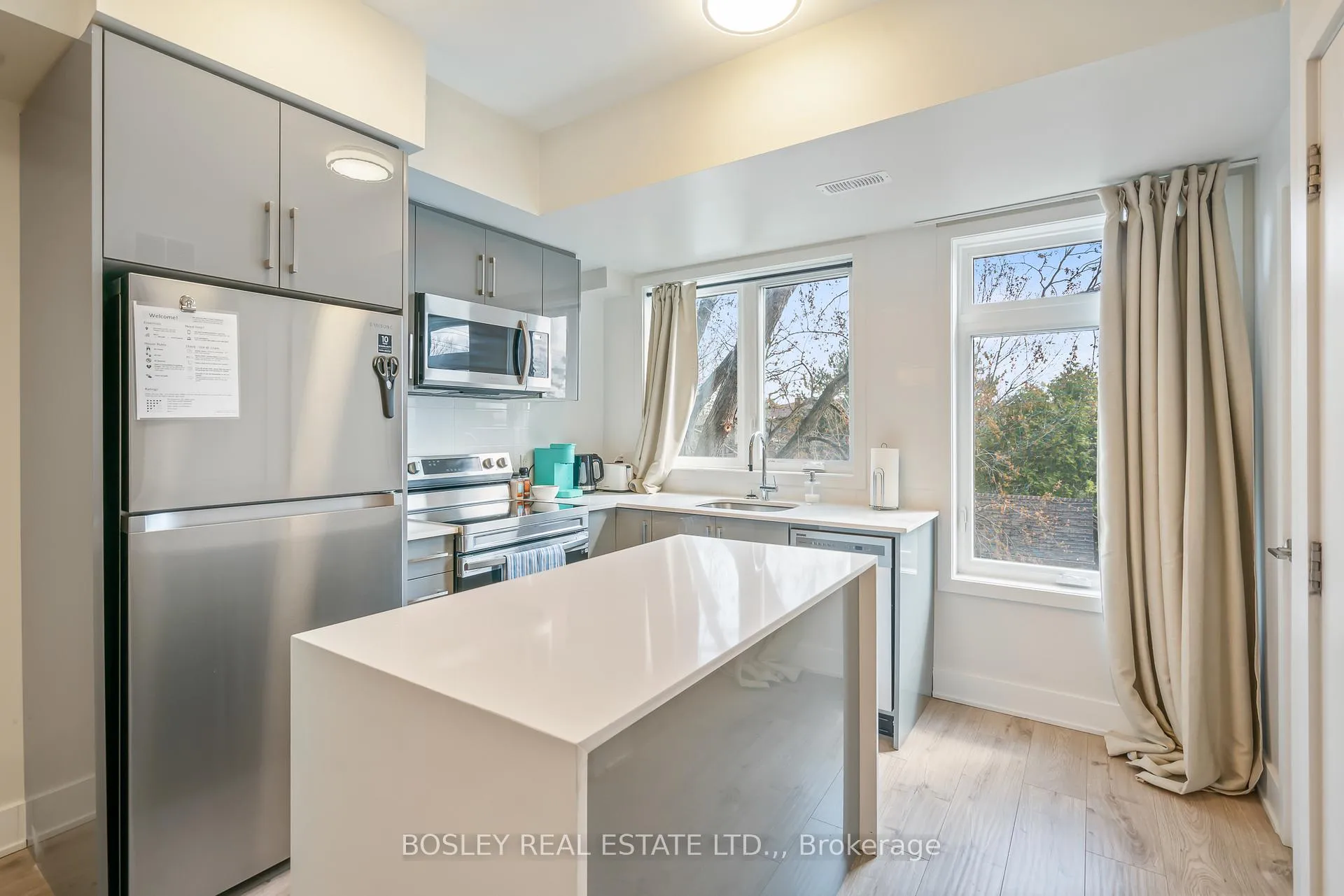 Photo 3 of Unit 316, 6065 McLeod Road, Niagara Falls, Arad/Fallsview — HOMEH