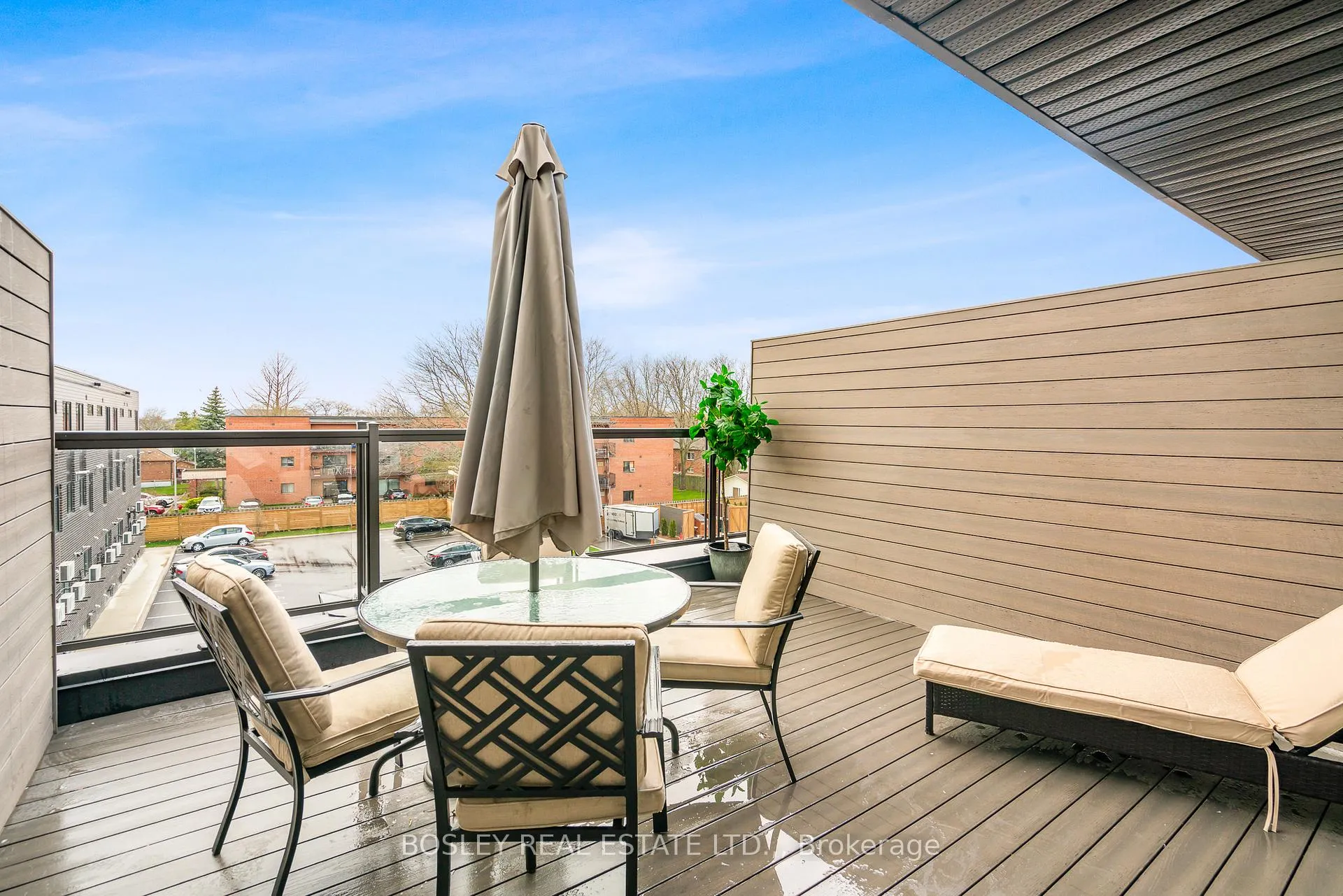 Photo 11 of Unit 316, 6065 McLeod Road, Niagara Falls, Arad/Fallsview — HOMEH