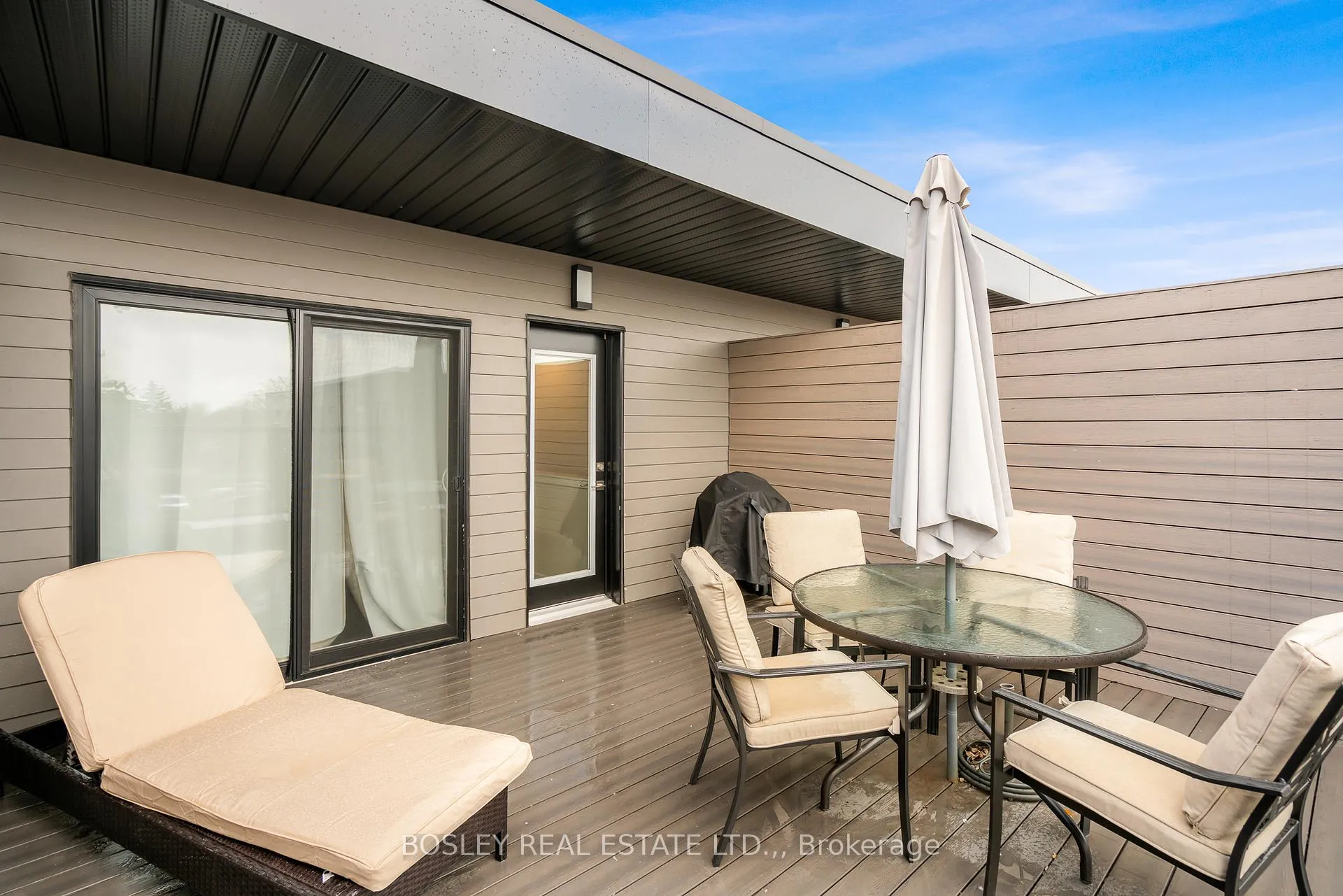Photo 12 of Unit 316, 6065 McLeod Road, Niagara Falls, Arad/Fallsview — HOMEH