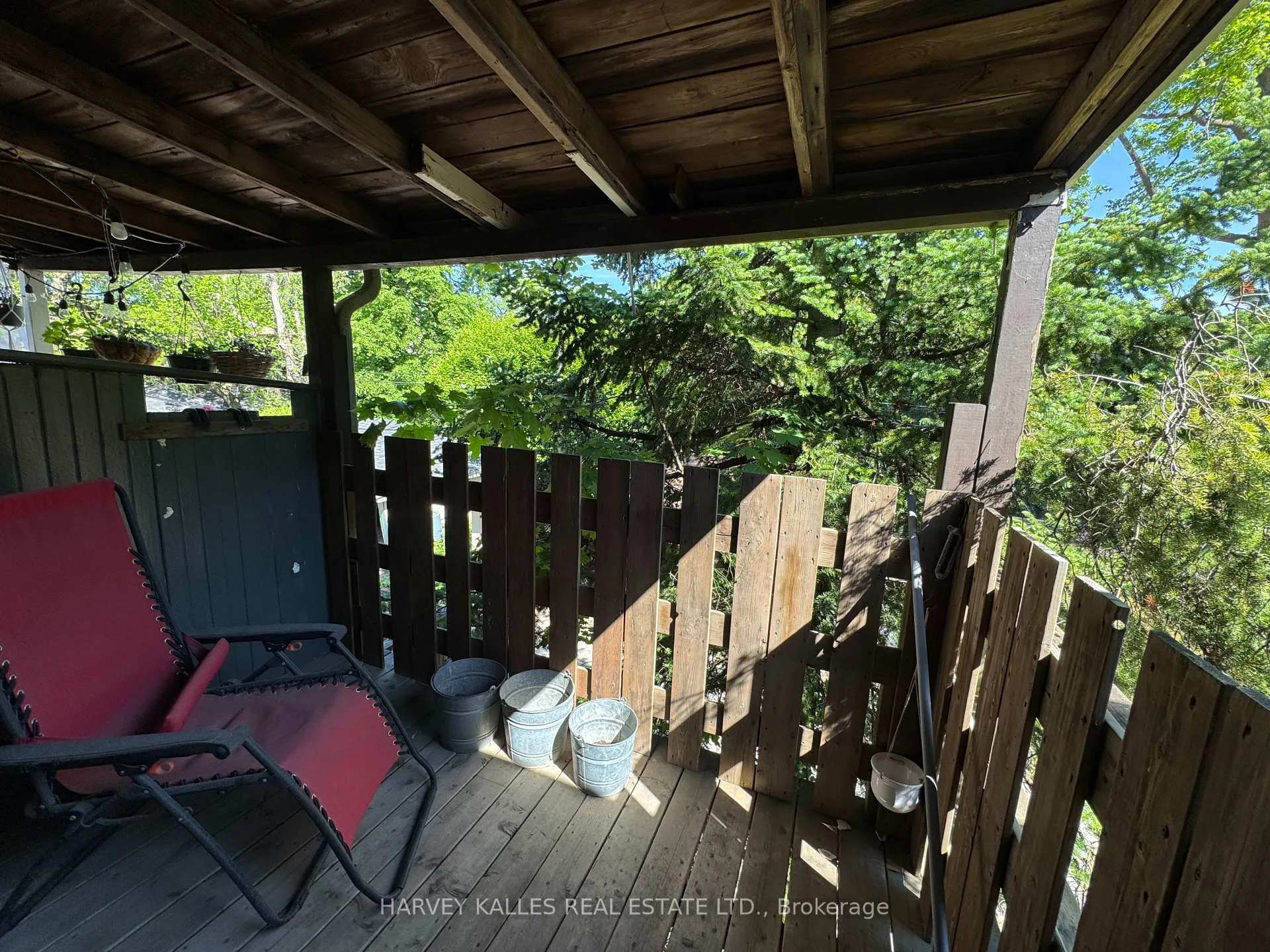 Photo 9 of Unit Upper, 38 Strathgowan Avenue, Toronto, Lawrence Park South — HOMEH