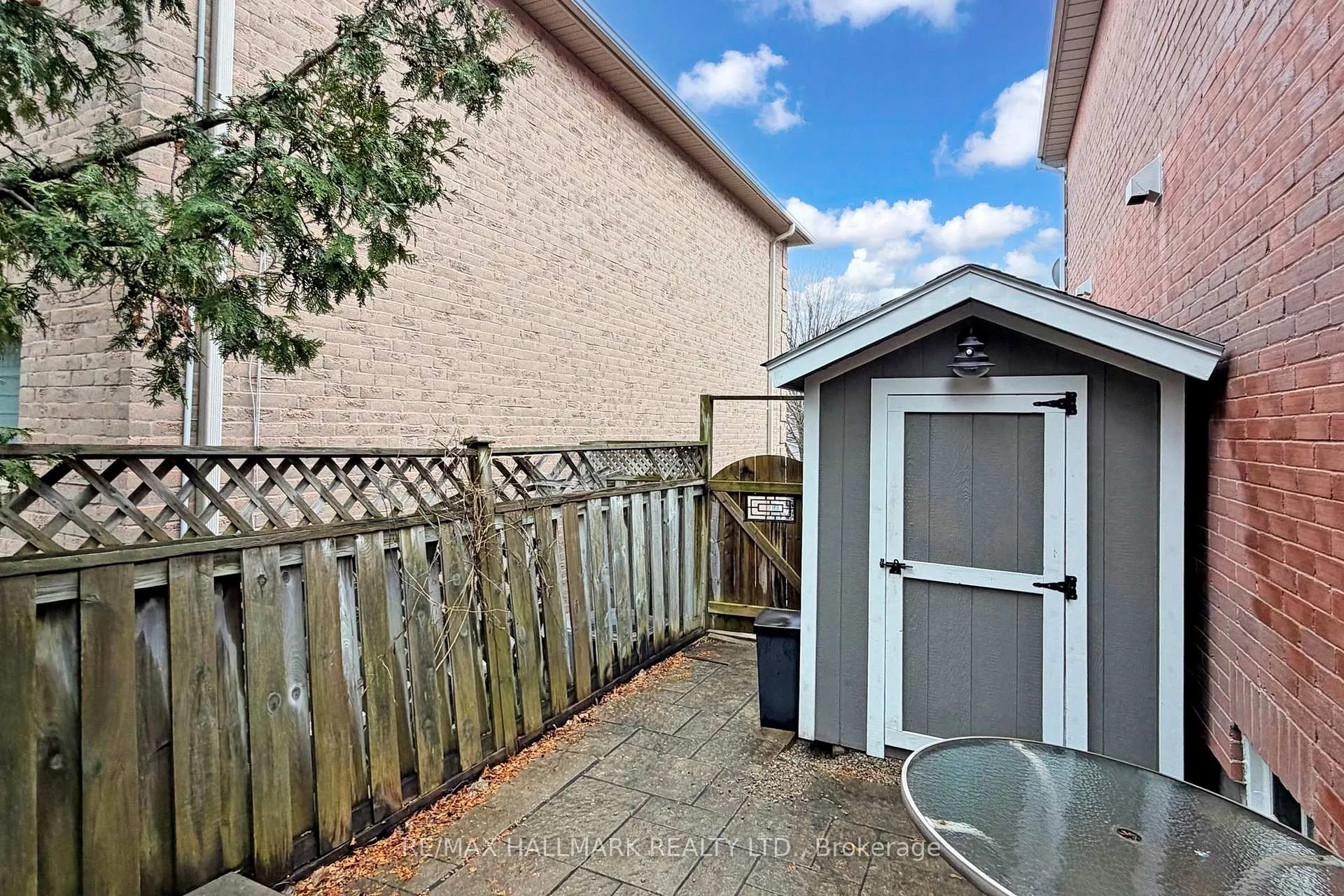 Photo 45 of 87 Autumn Way, Aurora, Aurora Heights — HOMEH